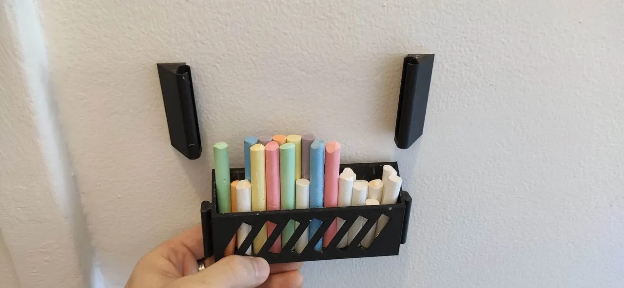 Wall chalk holder by Niftic, Download free STL model