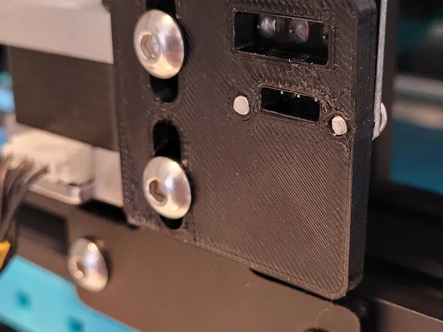 Adjustable Z-endstop bracket for CR-10(S)