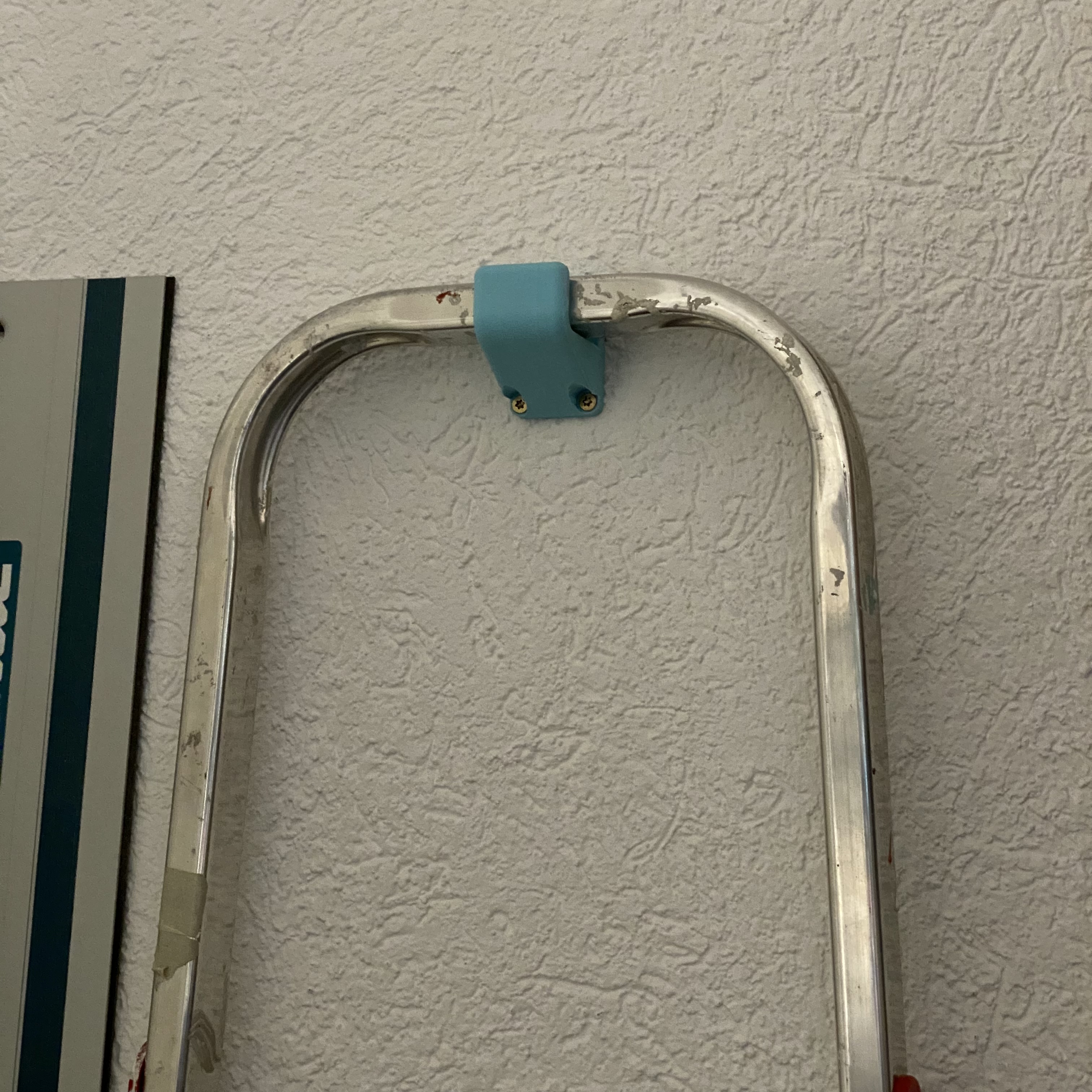 ladder wall mount
