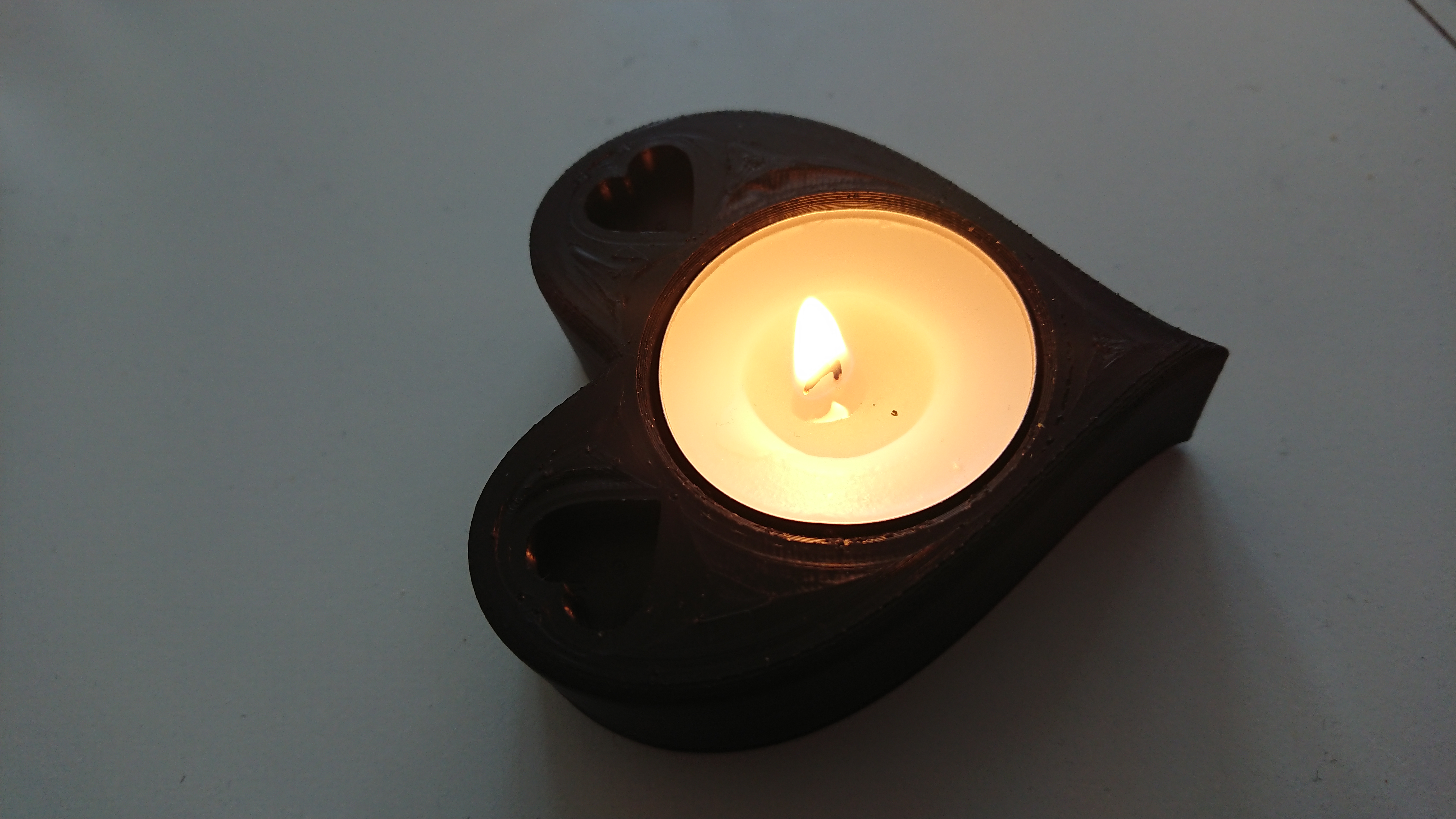 Heart love tealight candle holder v2