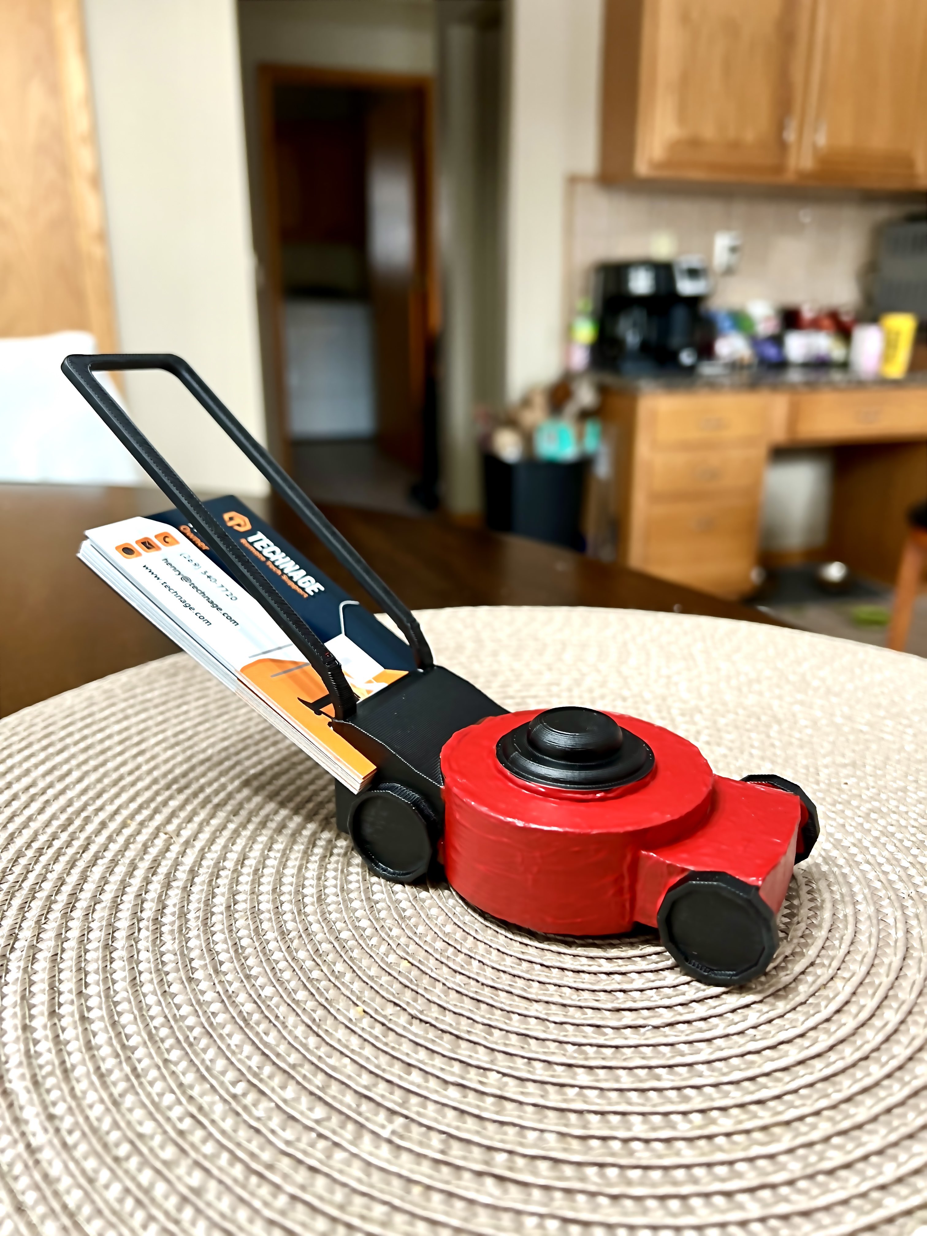 Push Lawn Mower Business Card Holder by Henry3DPrinting Download free