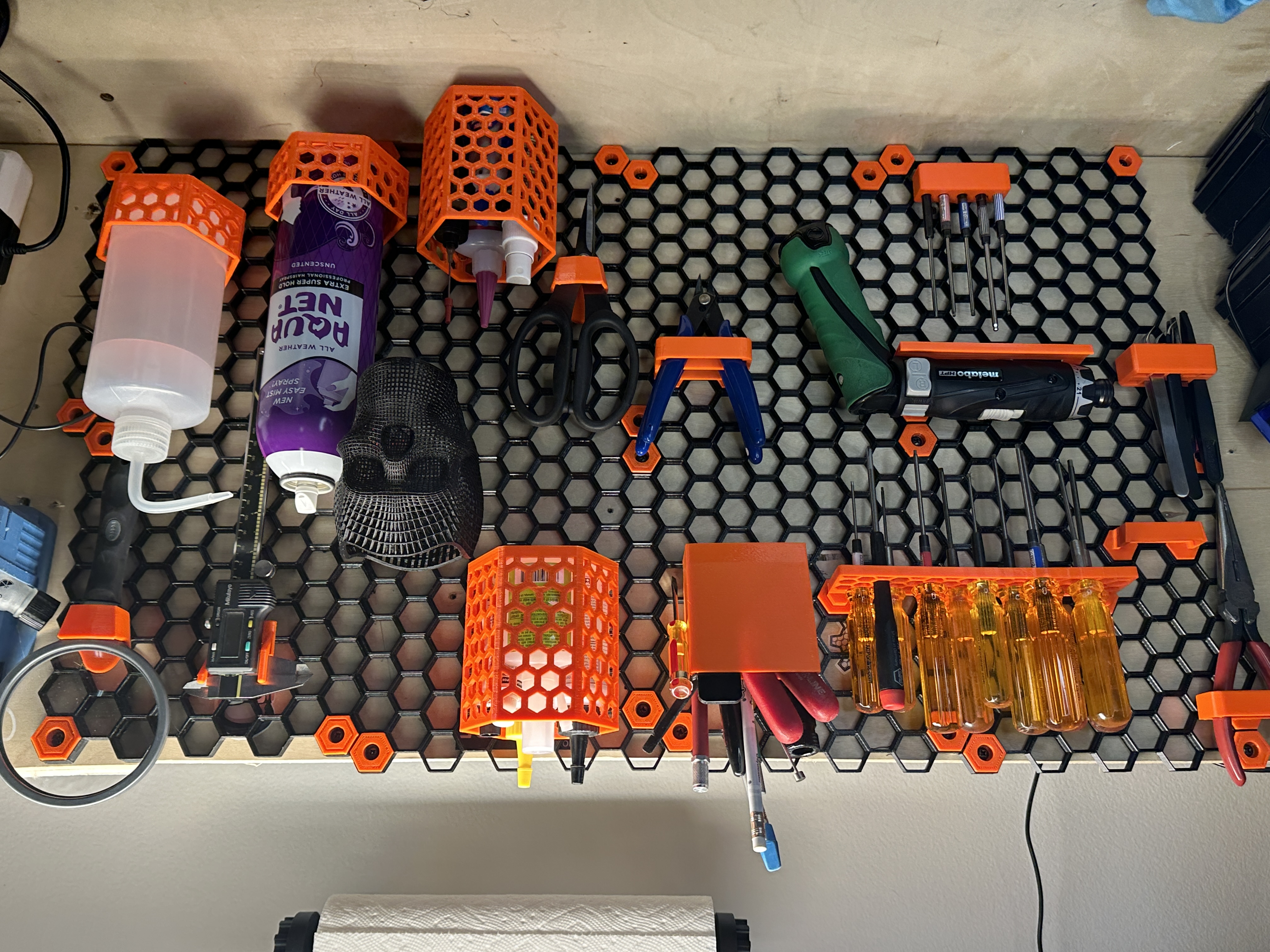honey-comb-wall-remixes-and-introducing-my-new-screw-wall-by-rob