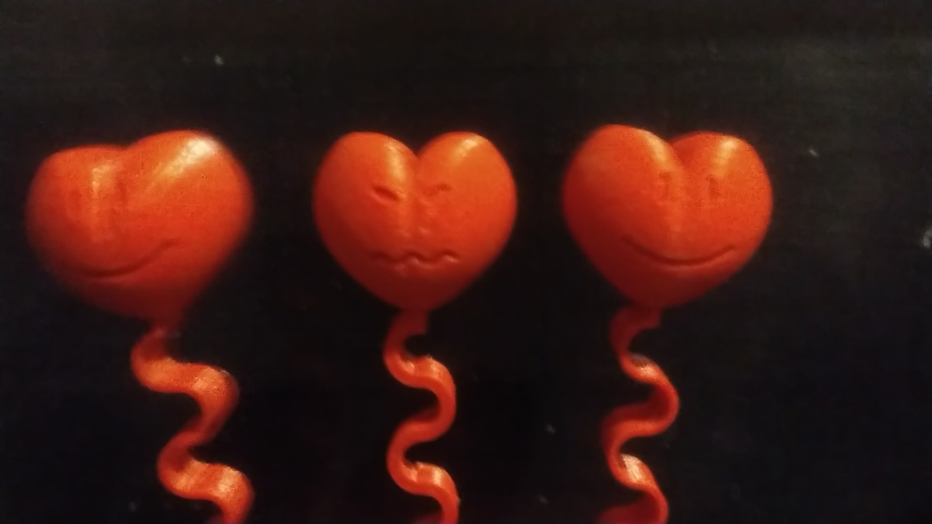 Miniatura 4 do modelo 3D Hearts Head Bangers