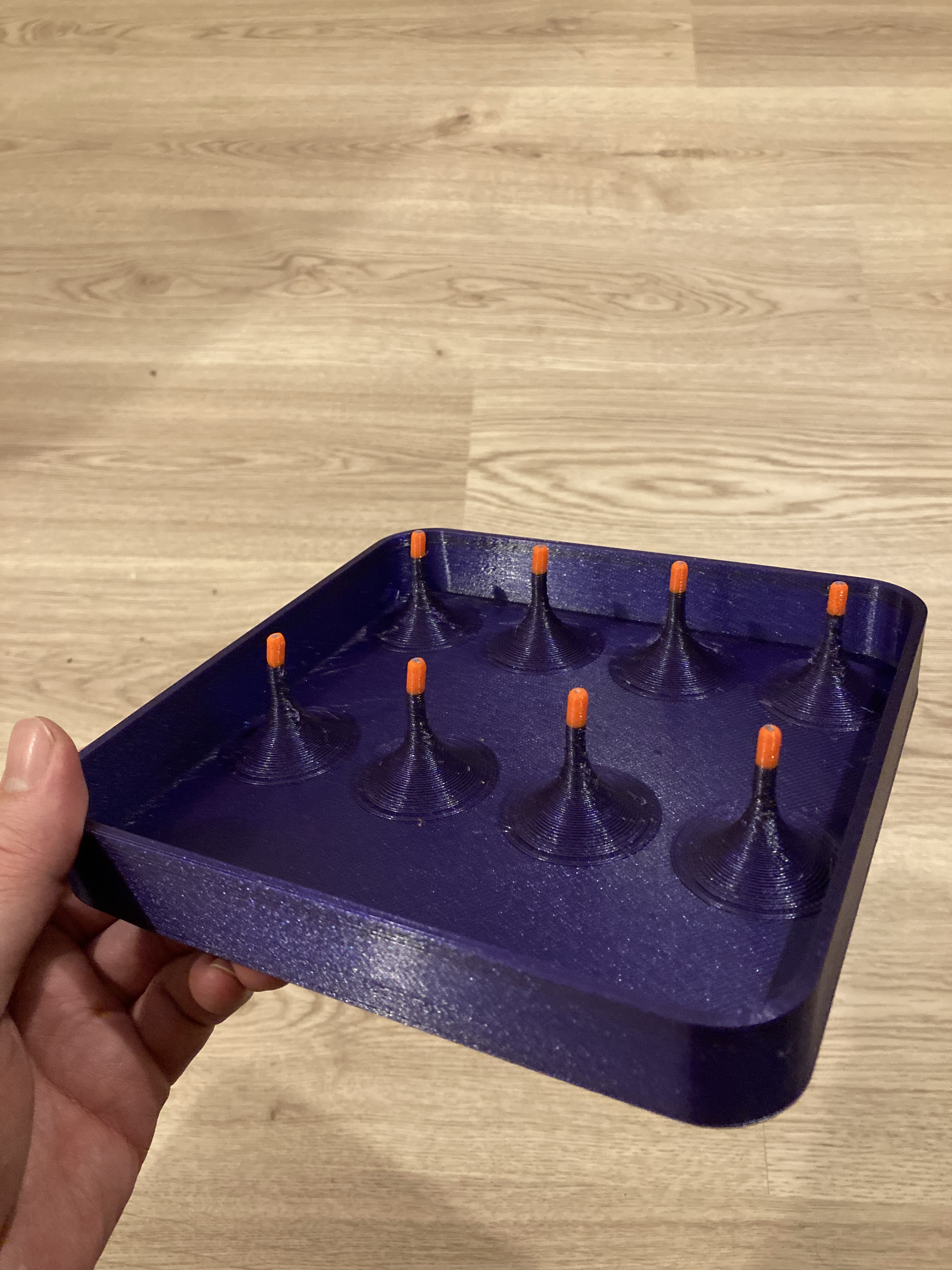 WALL KEY-HOLDER