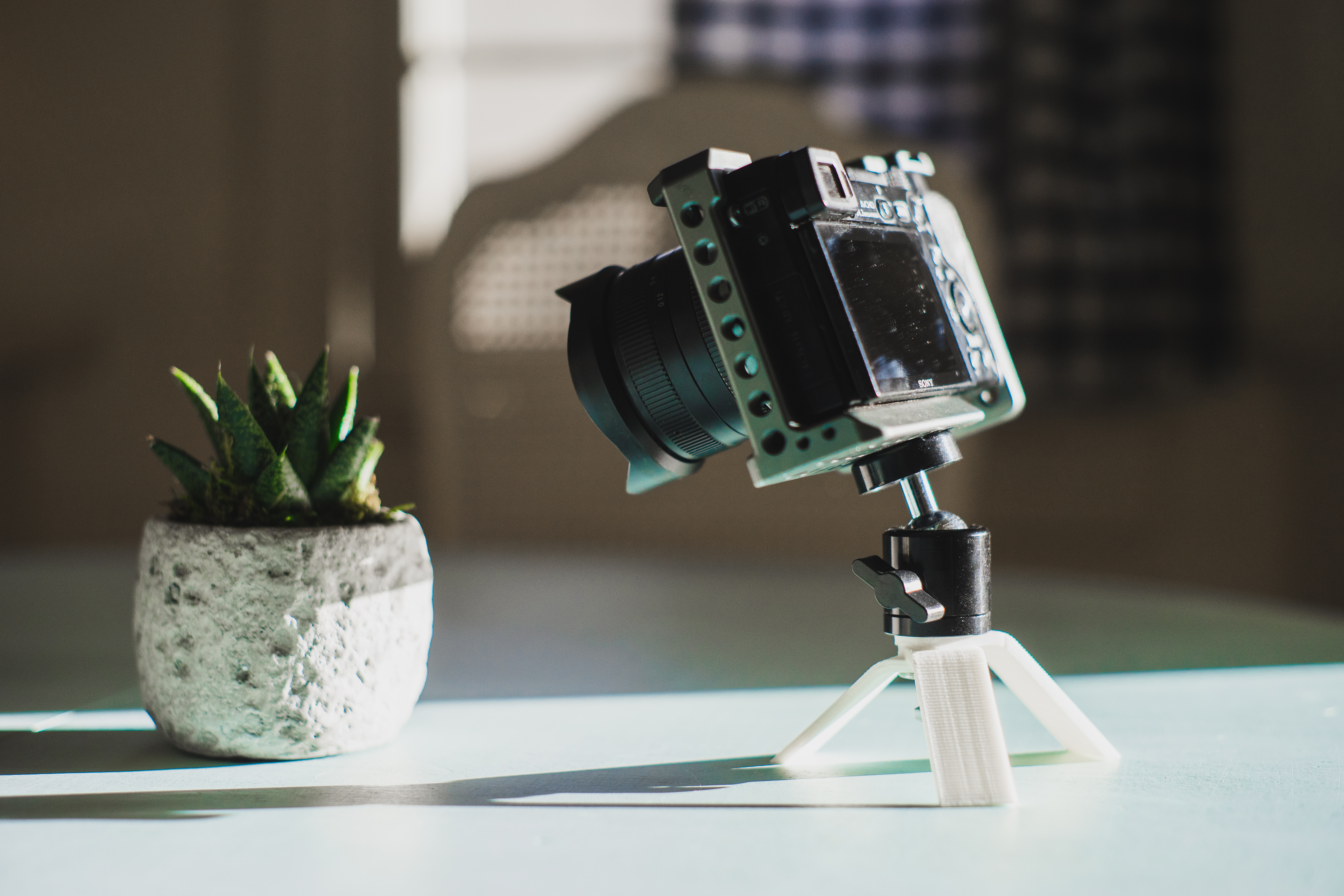 Miniatura 6 do modelo 3D Folding Mini Tripod