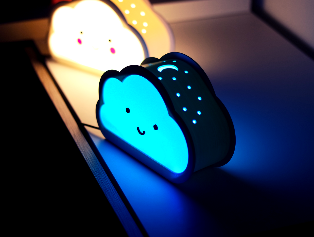 Miniatura 5 do modelo 3D Happy Cloud Lamps - With Casting Shadow Effect