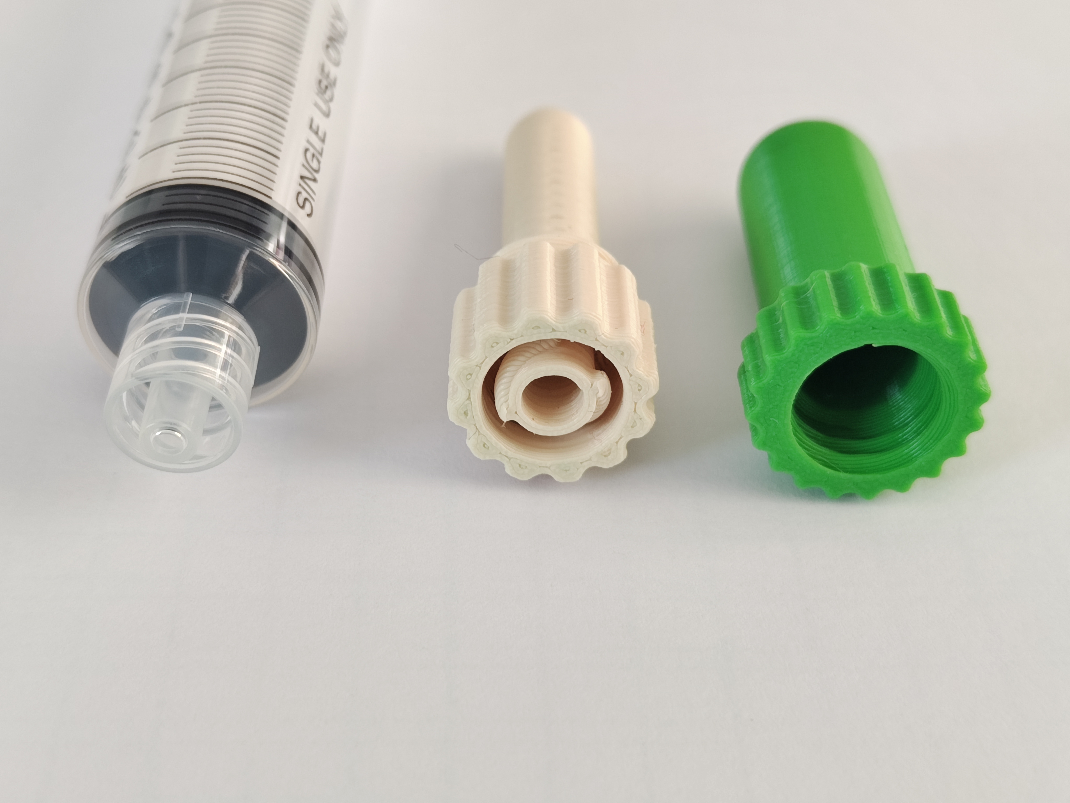 Luer Lok LM8UU Grease tip with screw cap by gezatata | Download free ...