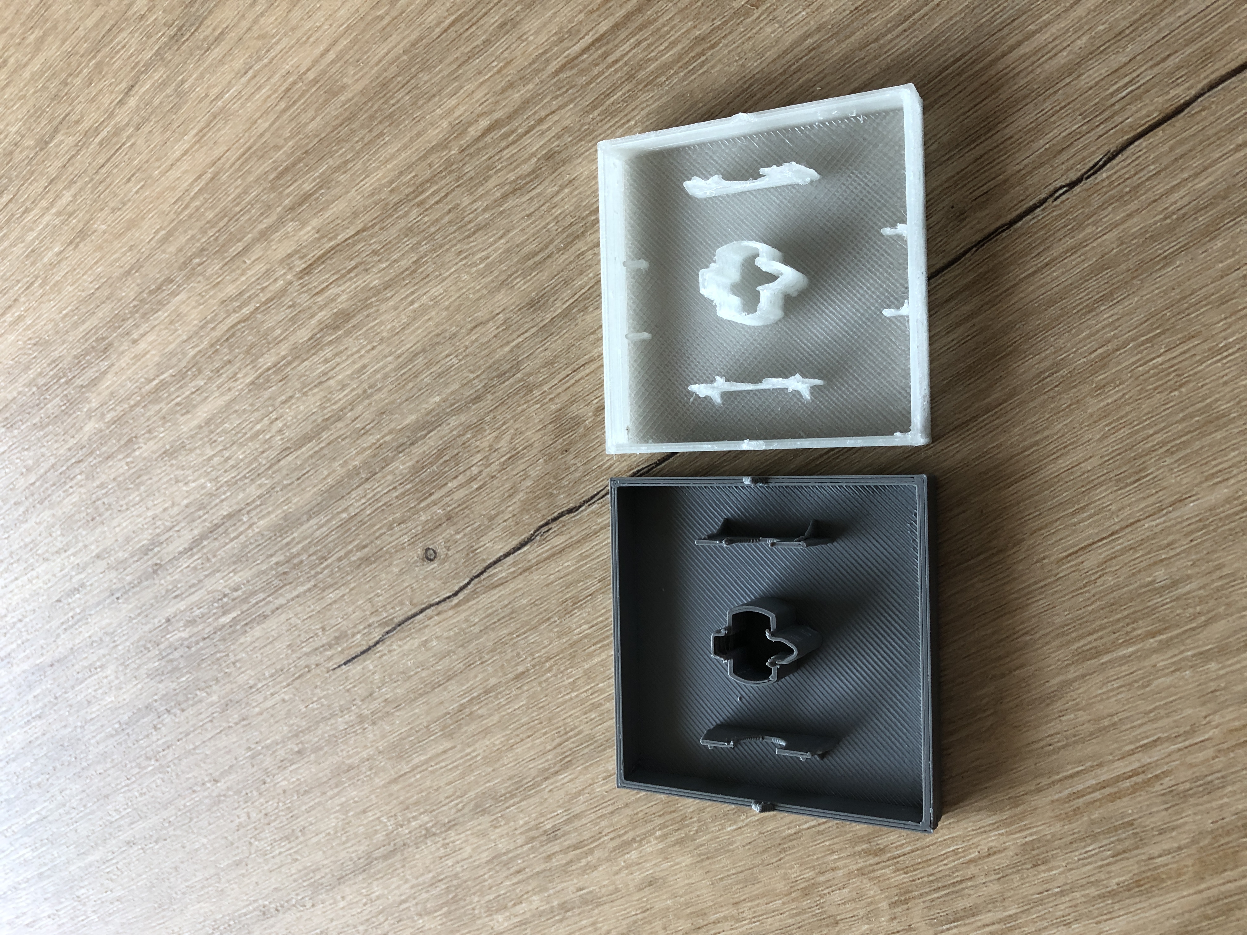 Miniatura 4 do modelo 3D Gira E2 pushbutton switch Rocker