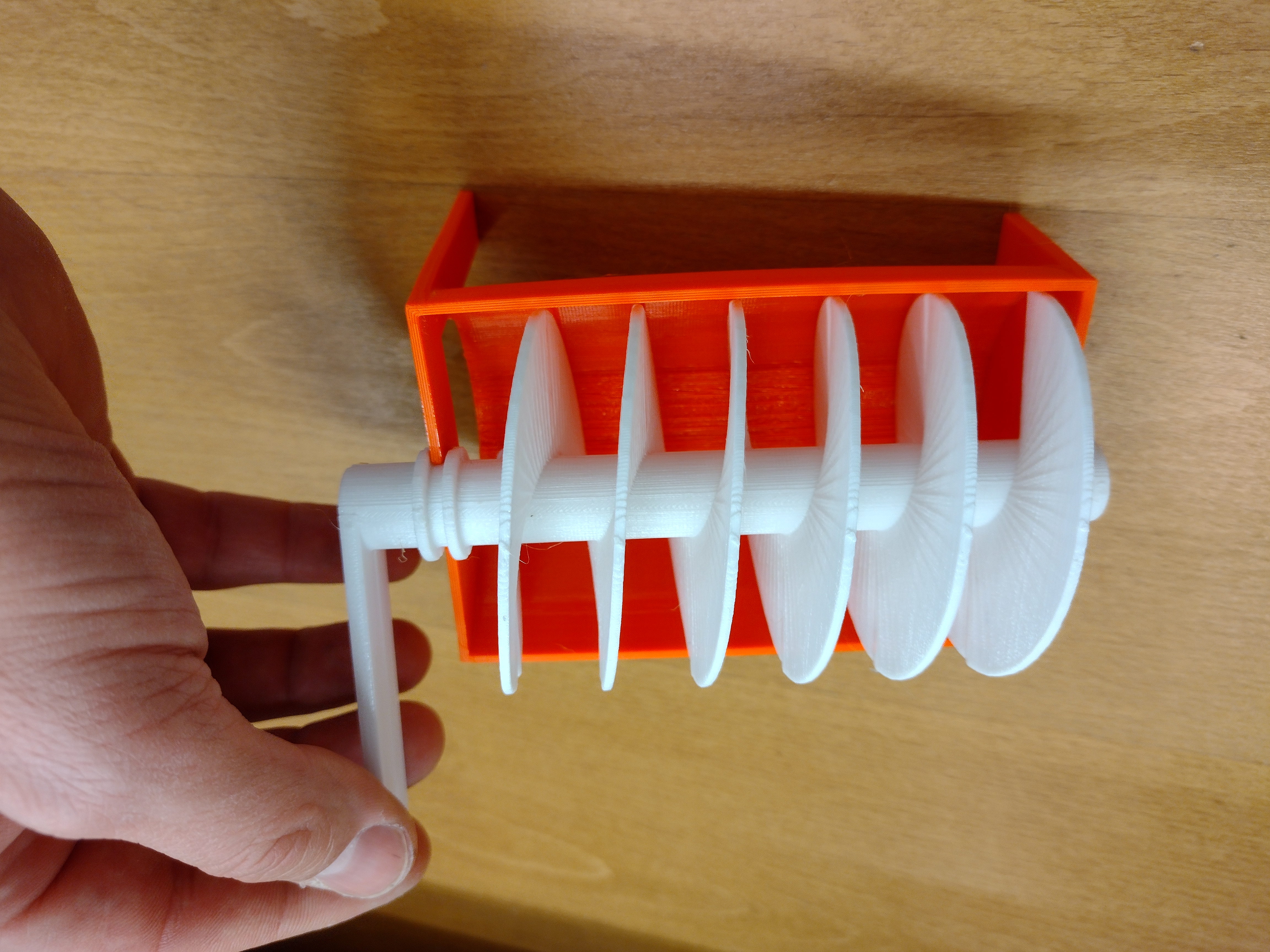 Archimedes' screw - Archimédův šroub