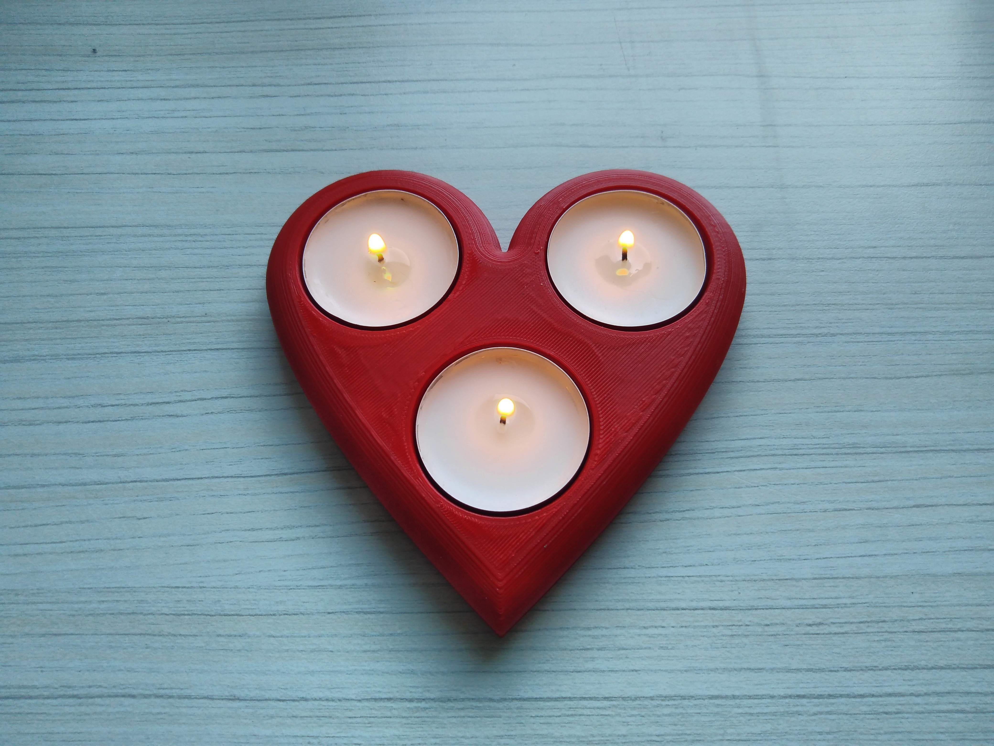 Heart candle holder