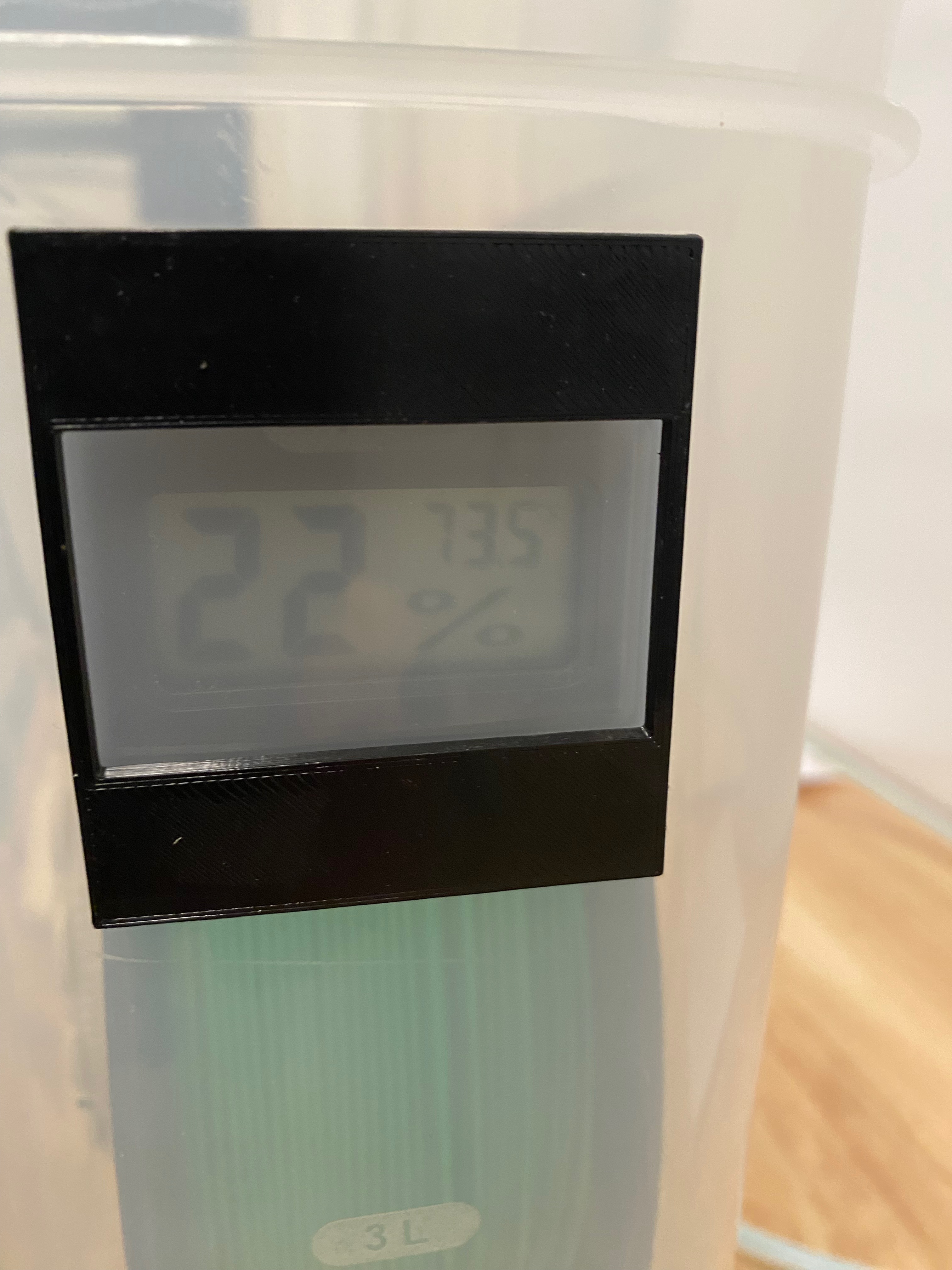 Dry Box Humidity Meter Housing by Gordo Download free STL model