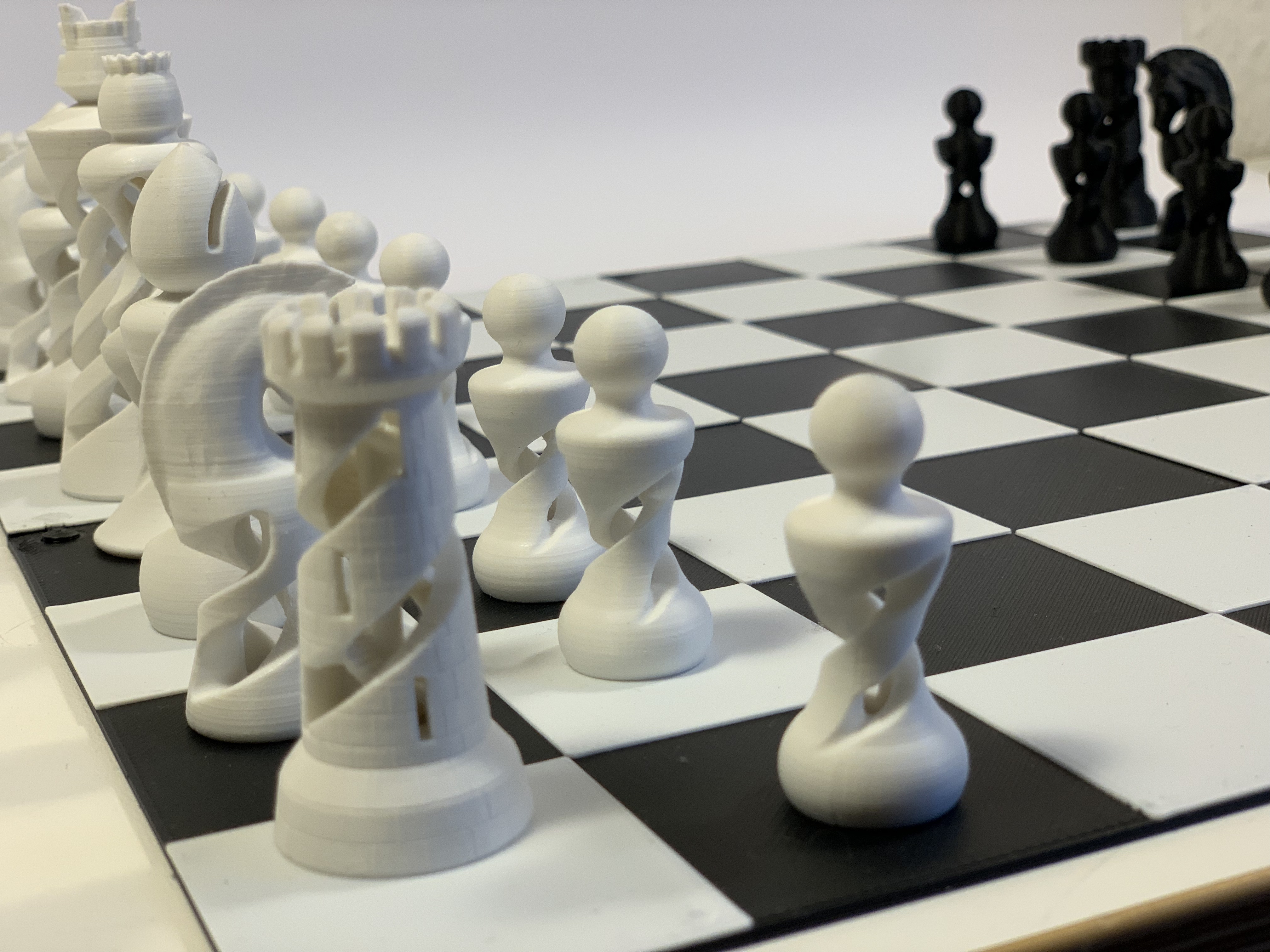 Miniatura 7 do modelo 3D Chess boxes with integrated chessboard