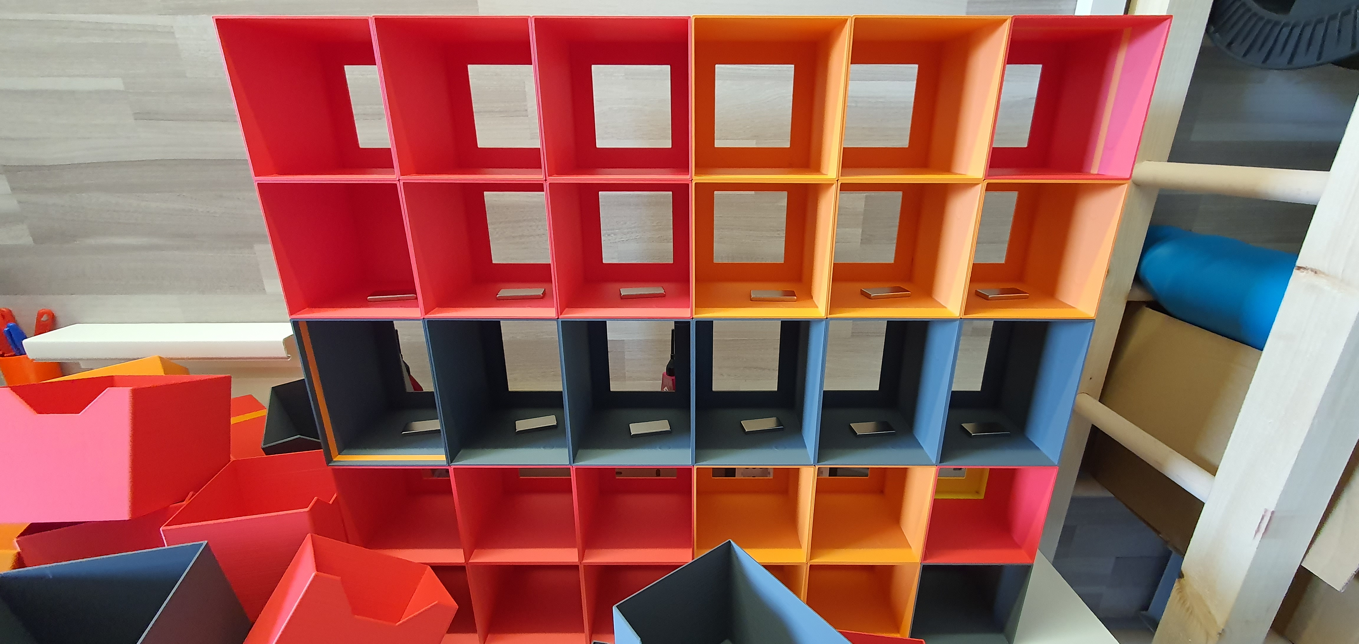 metric storage box