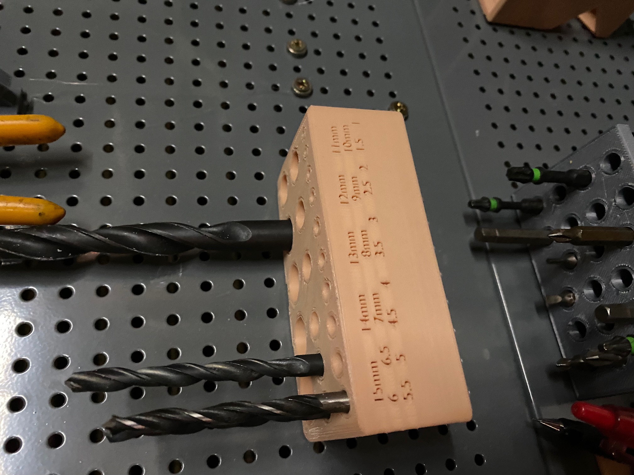 Drill bit holder for pegboard extended (4mm holes and 12mm spacing