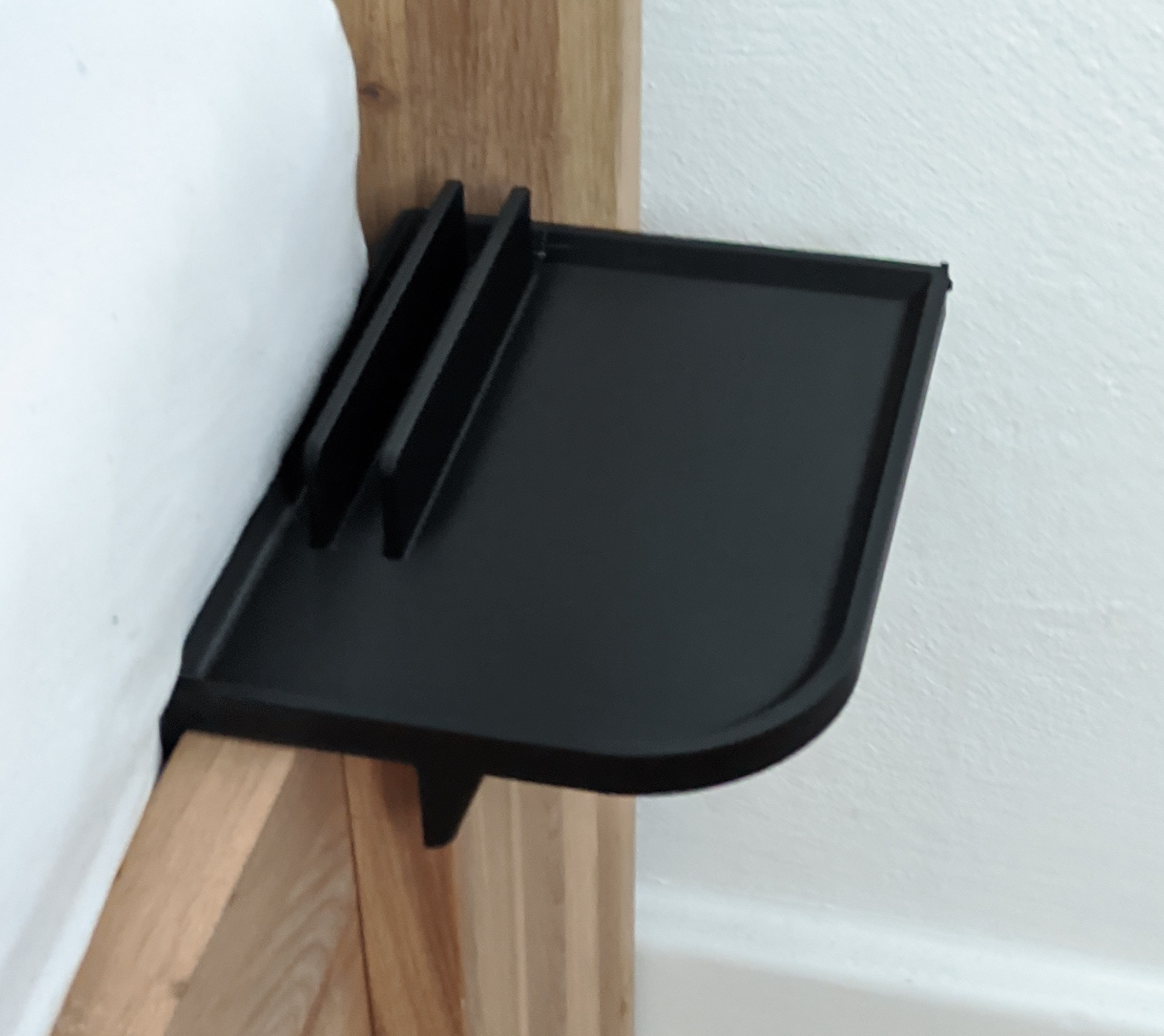 EdgeMate BedShelf
