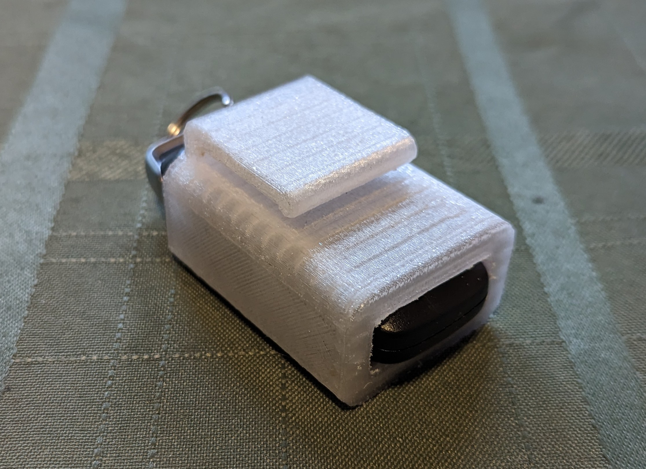 Ford Keyfob Holder with clip by RawDR | Download free STL model ...