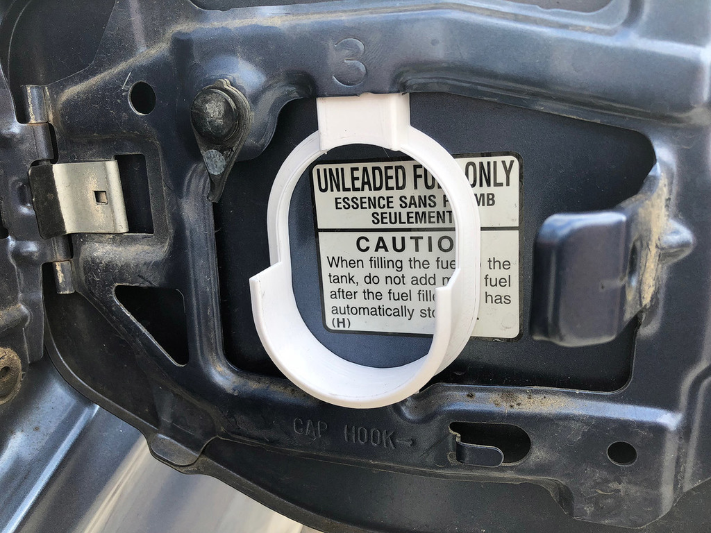 Subaru Forrester Gas / Fuel Cap Holder by Elanaut Download free STL
