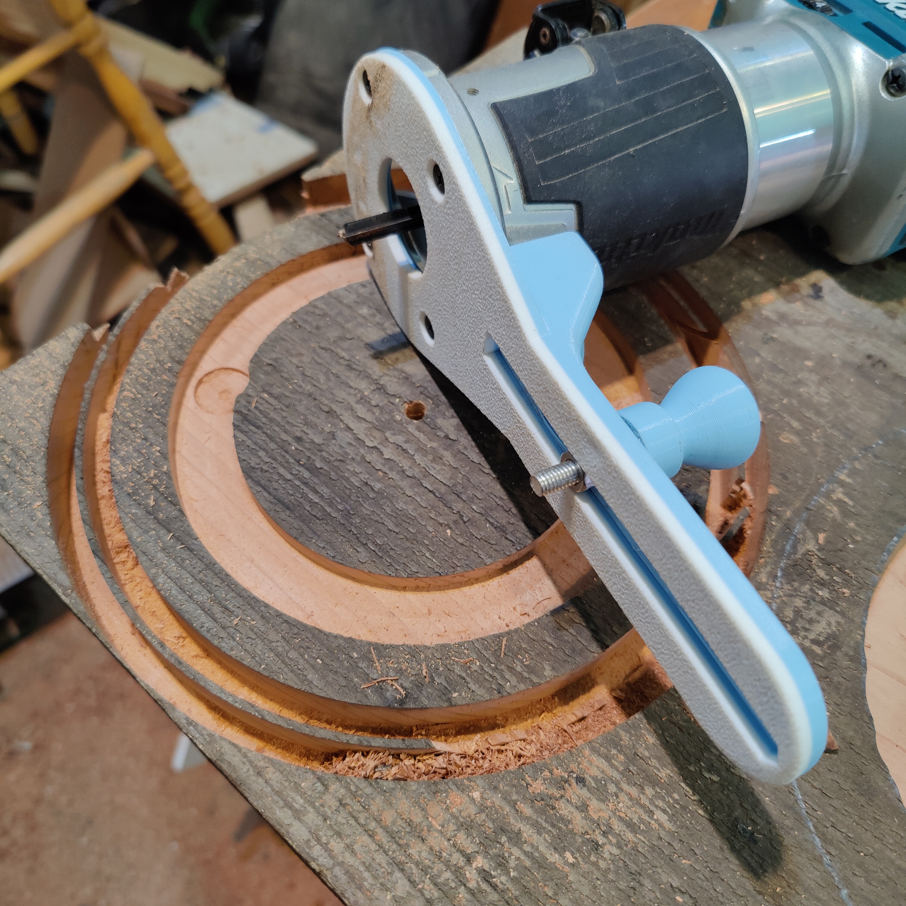 Makita router circle discount jig