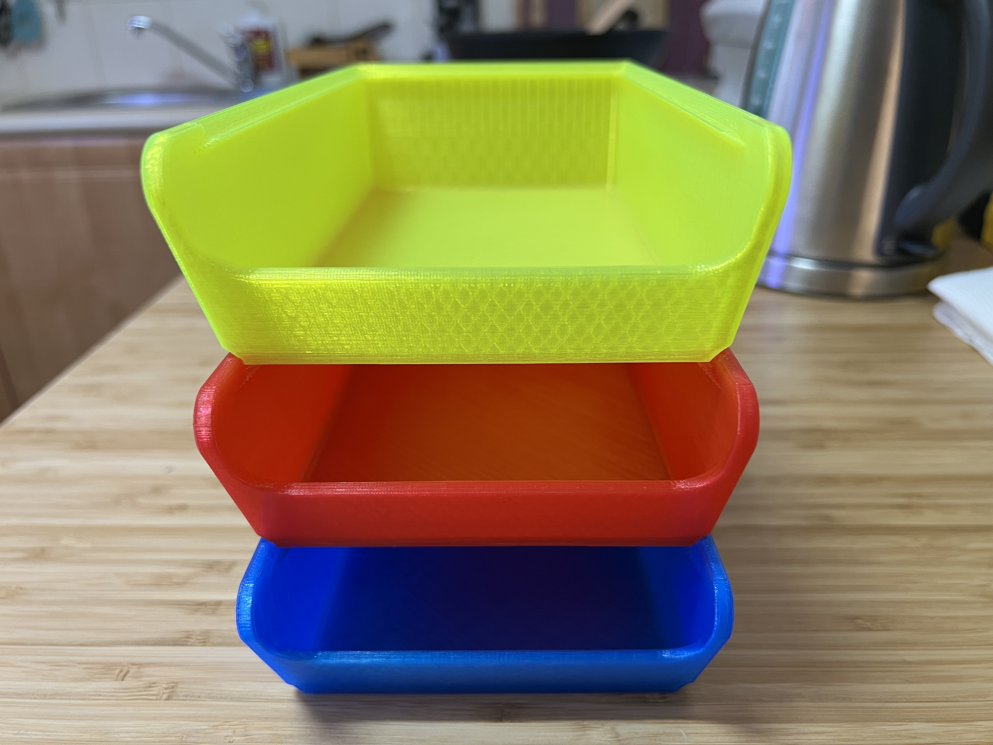 Miniatura 6 do modelo 3D Stackable Interlocking Trays