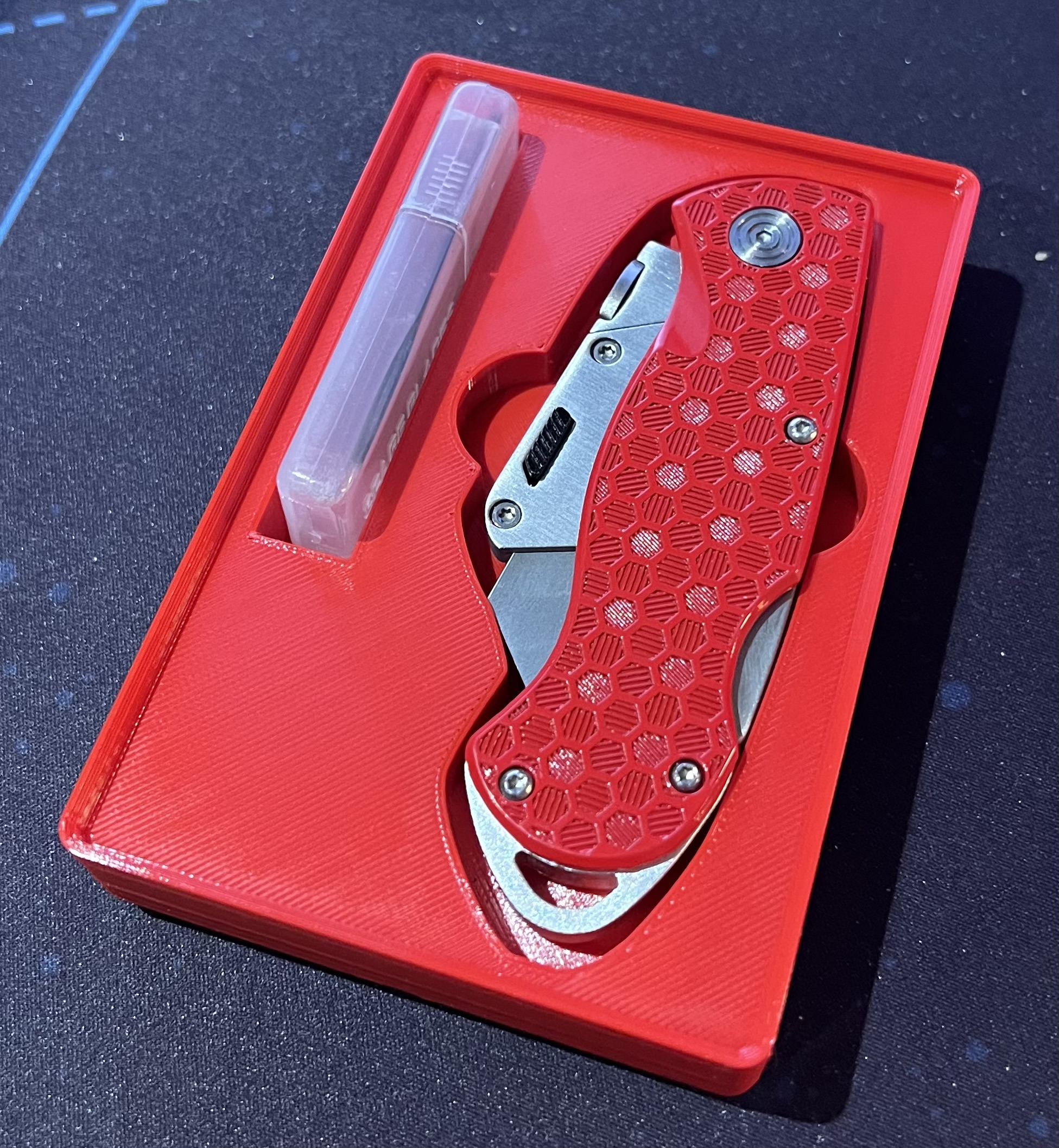 JerryRigEverything Box cutter Gridfinity by Loss of signal Download