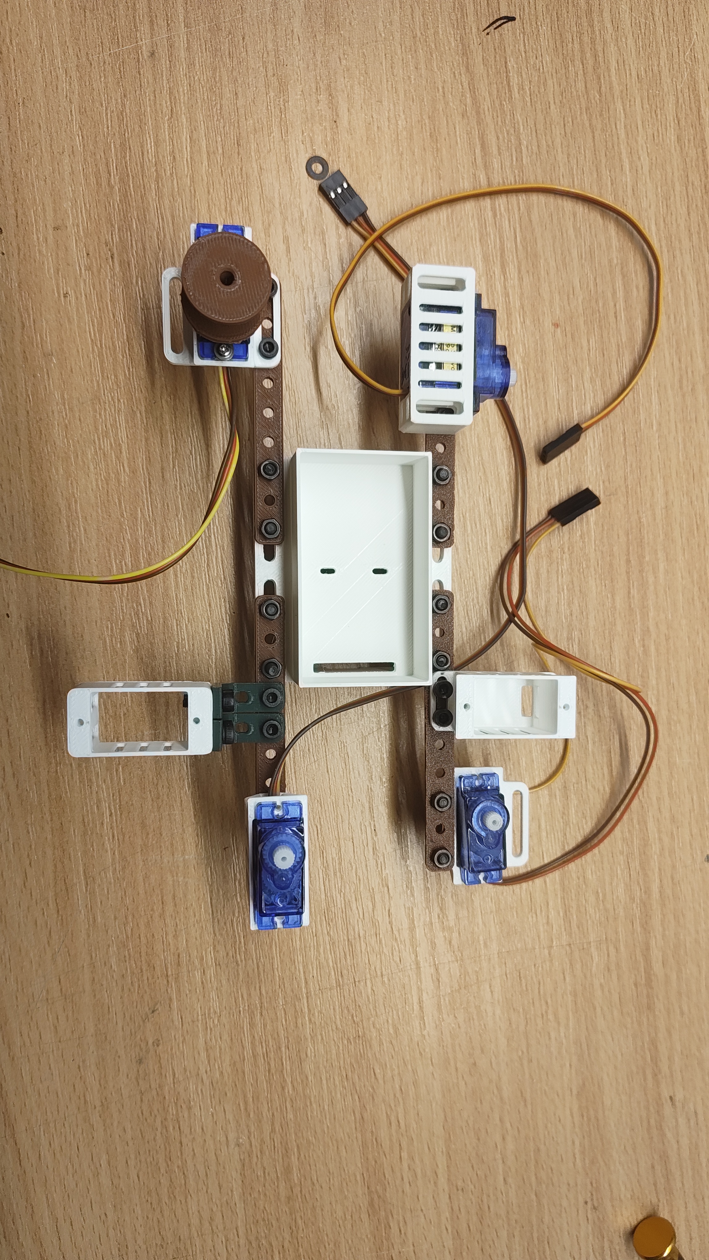 Robotic League servo modules — miniatura 4