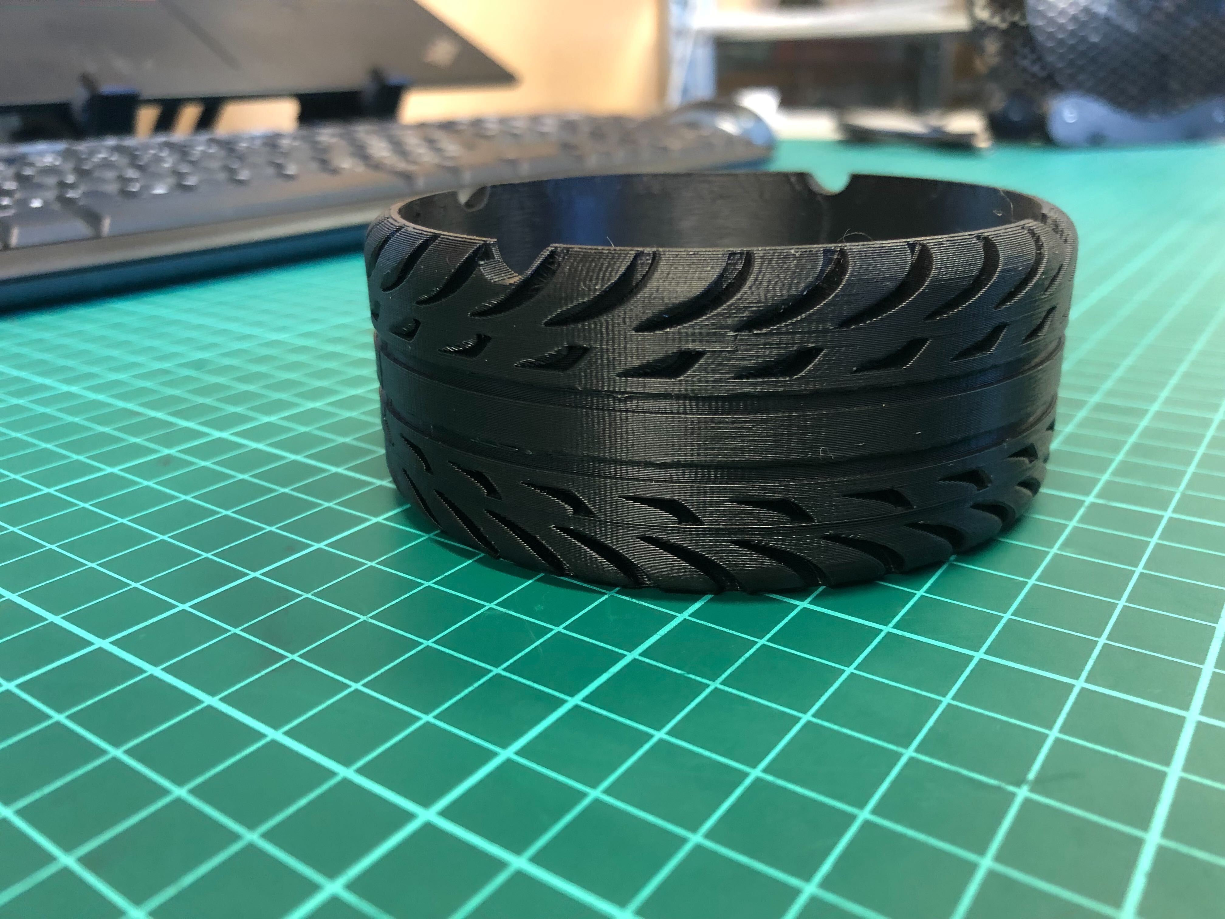 Popelník Pneu - Ashtray