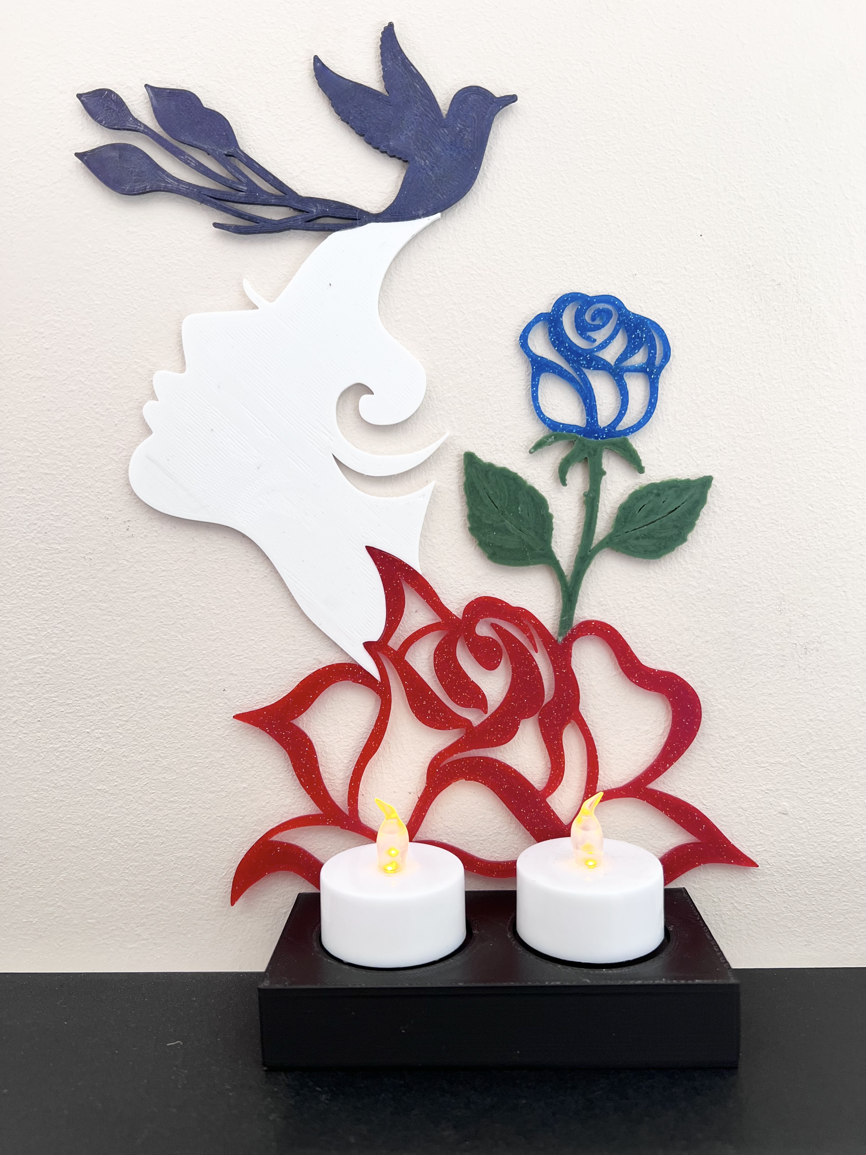 Visage oiseau roses
