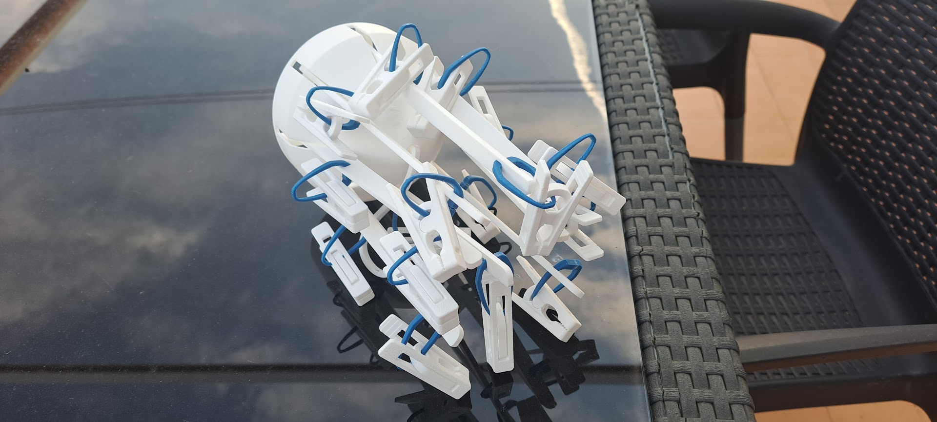 Hanging Dryer for Small Stuff by Ruiaxe | Download free STL model ...