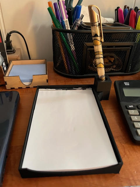 6 in X 4 in Tablet and Pen Desk Tray