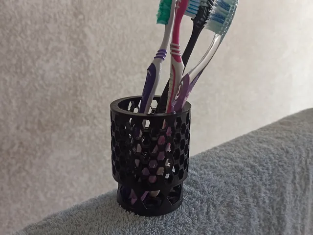 tooth brush holder