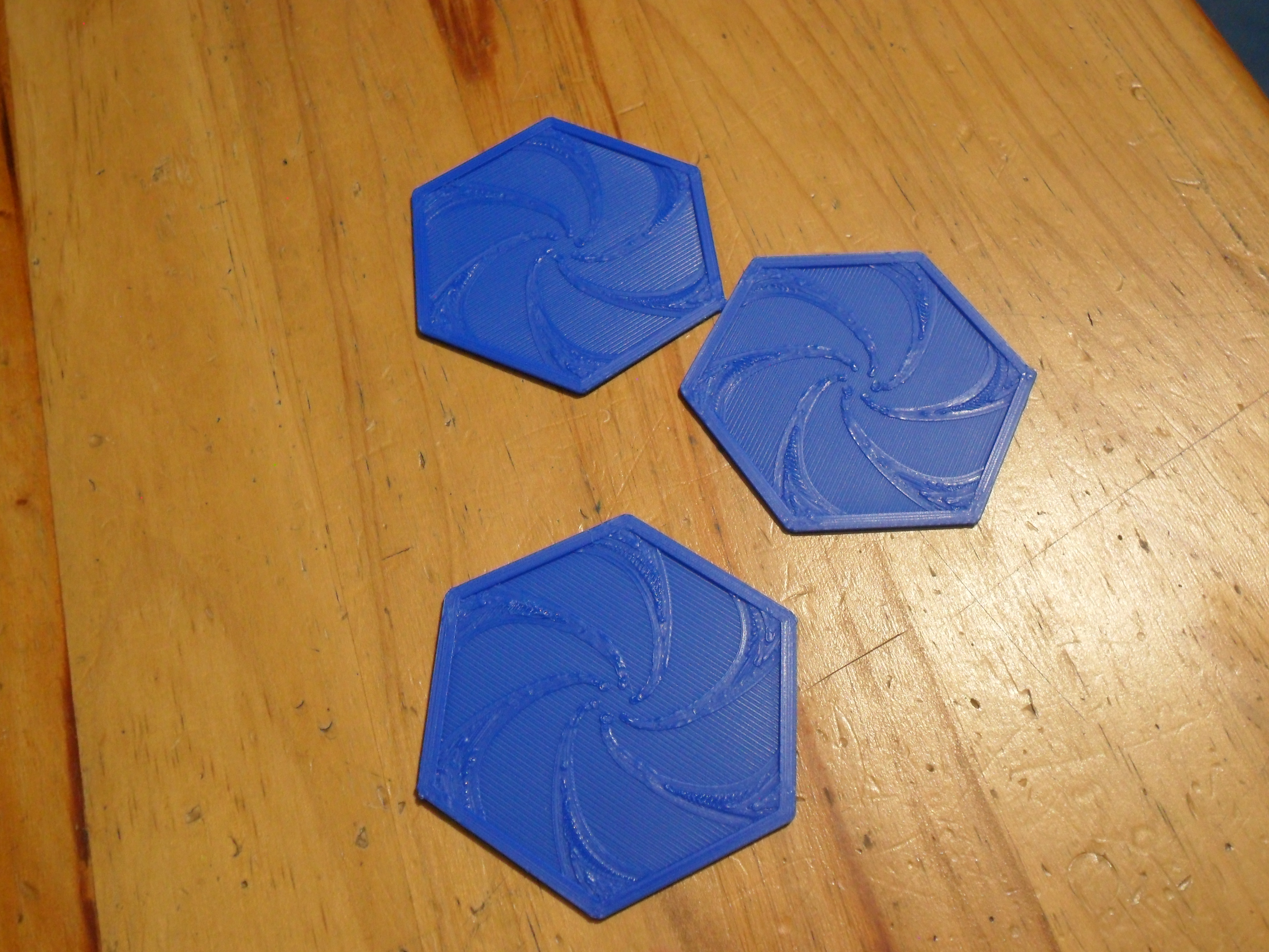 High performance throwing cards/tiny boomerangs/things