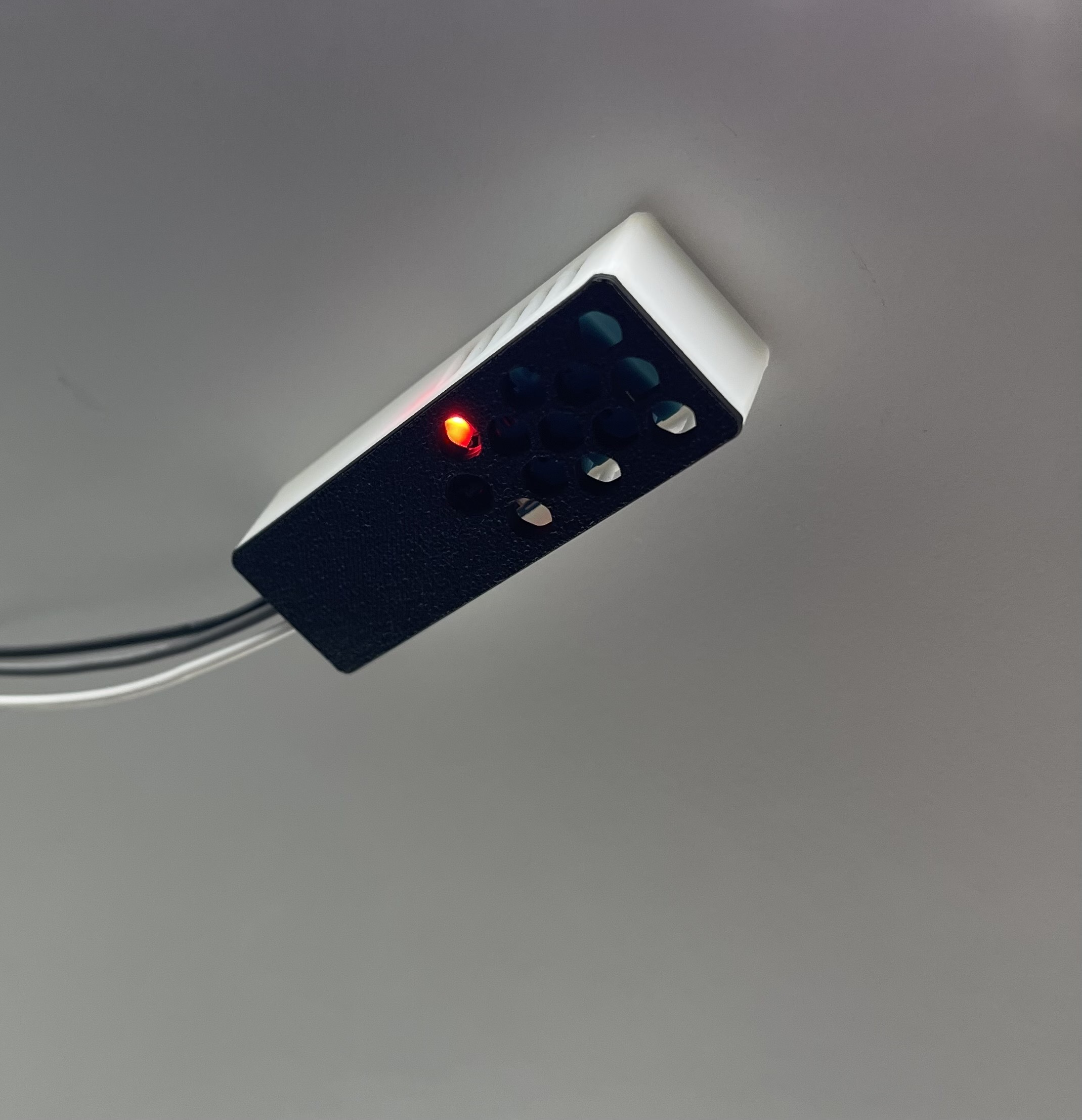 DHT 11 temperature and humidity sensor case