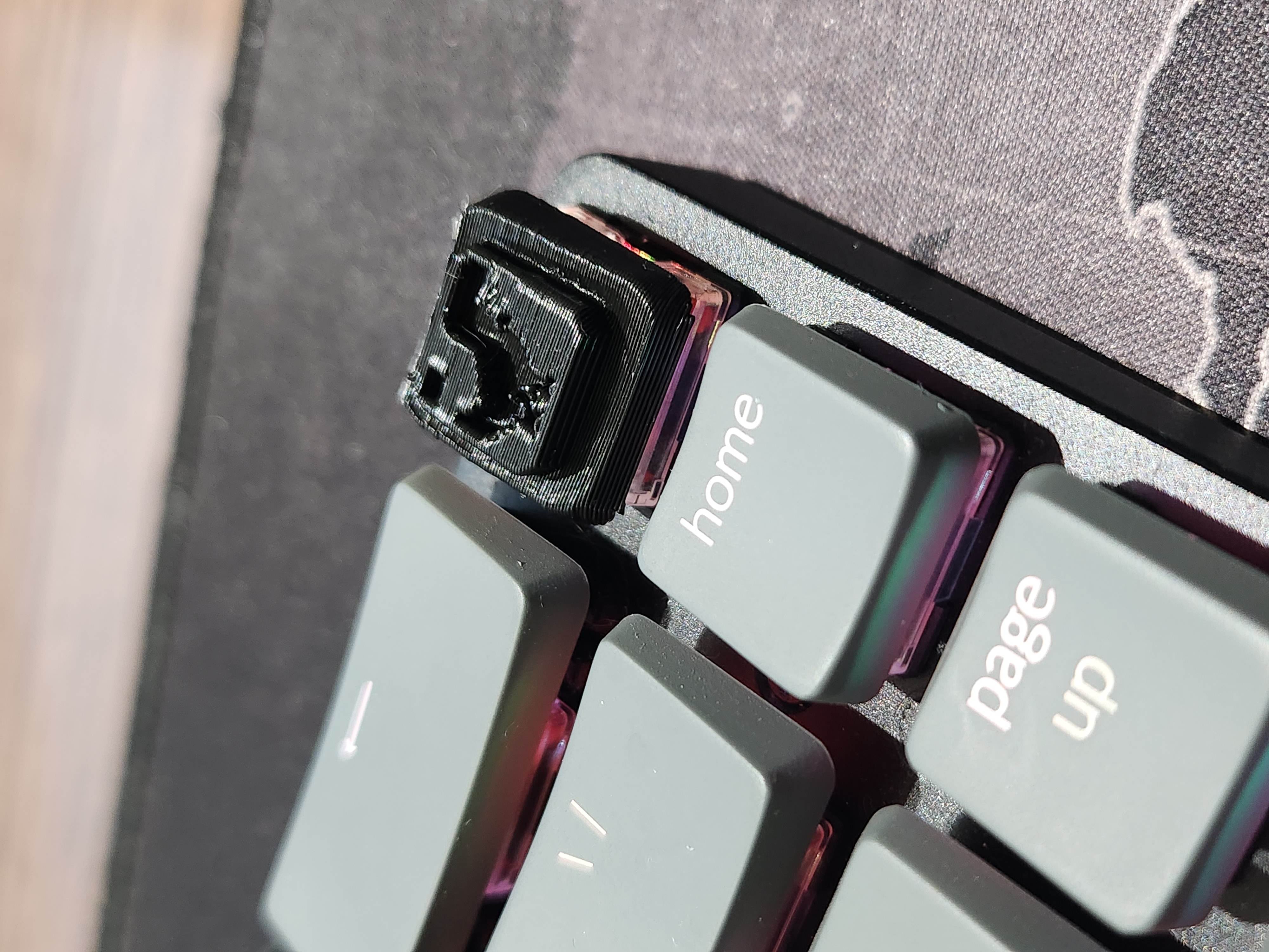Low Profile Keychron Dinosaur Keycap