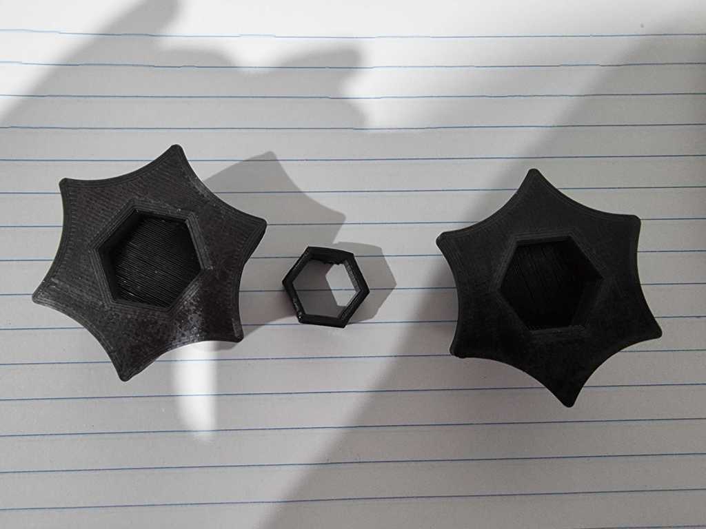 Miniatura 2 do modelo 3D Hexasphericon