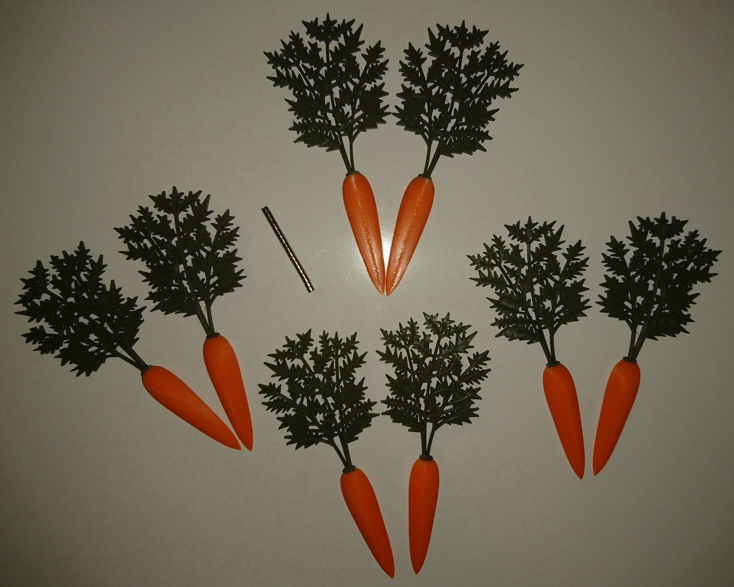 Fridge magnet or whole carrot