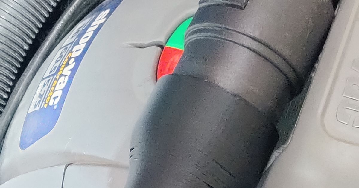 Bosch miter saw to shop vac adapter by Old Curmudgeon Download free