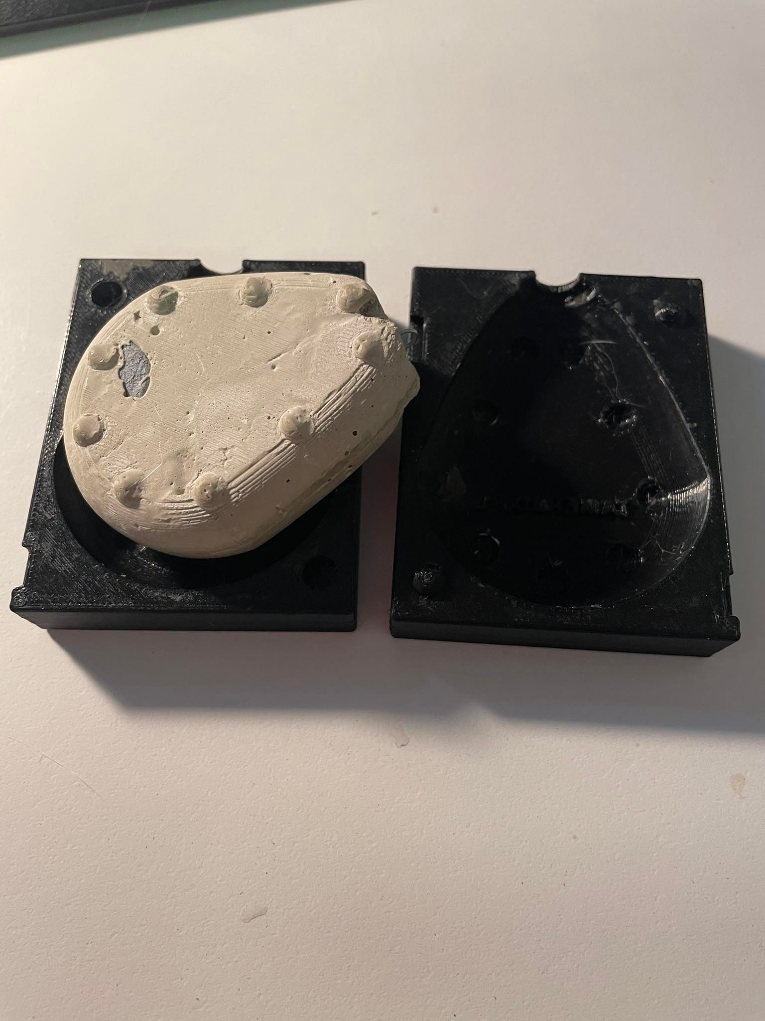 cement weights mould Carp Fishing by Tamer_frogs Download free STL model