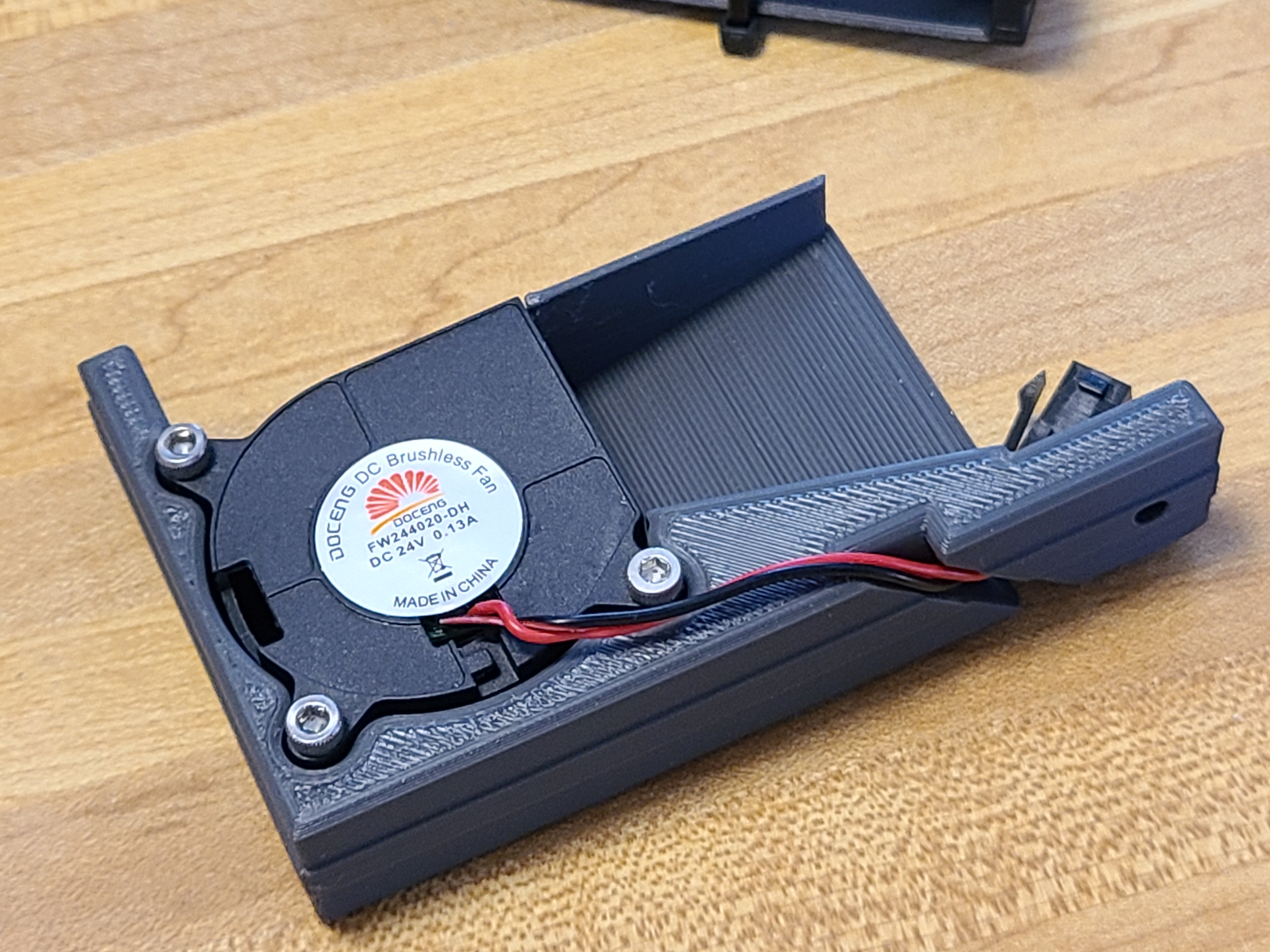 Trident Bed Fan — miniatura 2