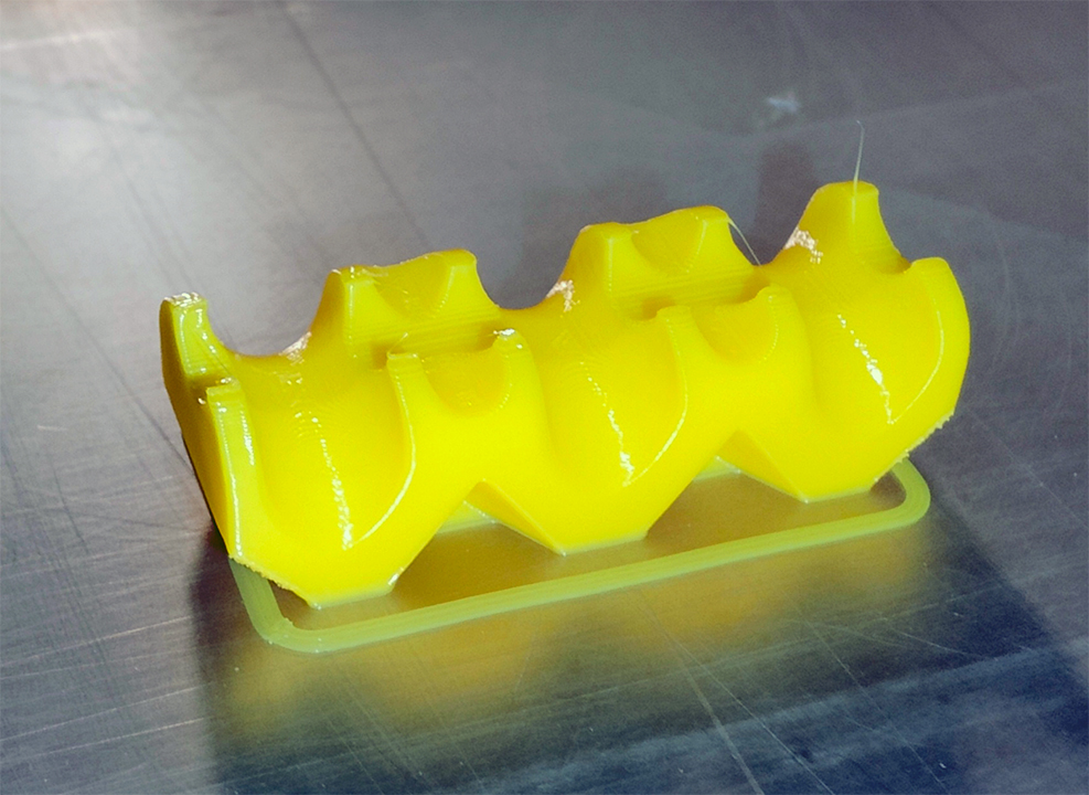 Miniatura 4 do modelo 3D Handy Brush Holder
