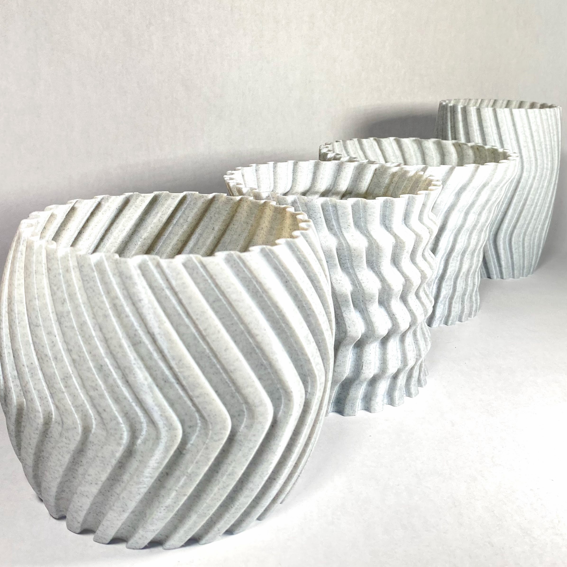 Miniatura 4 do modelo 3D Zig Zag Planters