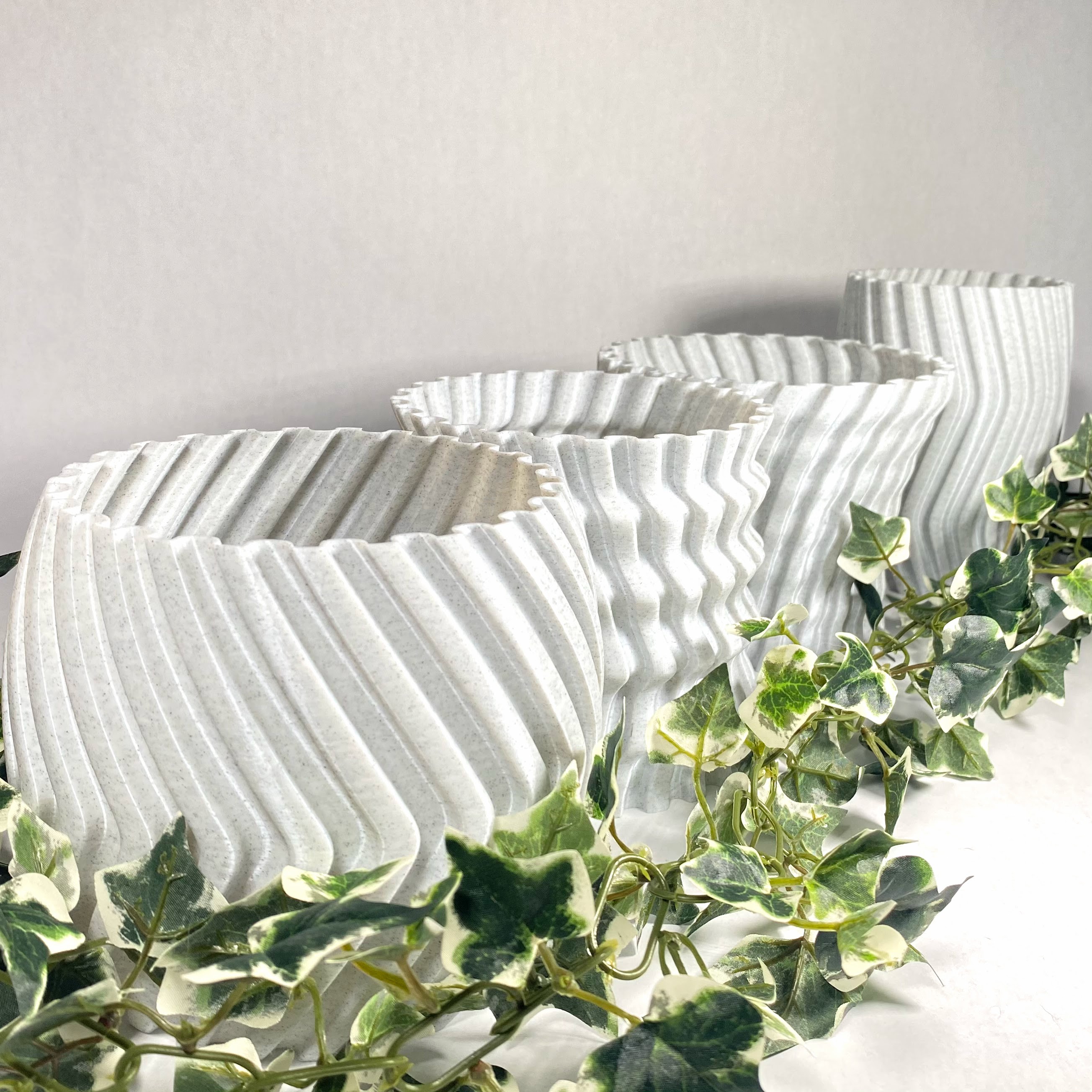 Miniatura 2 do modelo 3D Zig Zag Planters