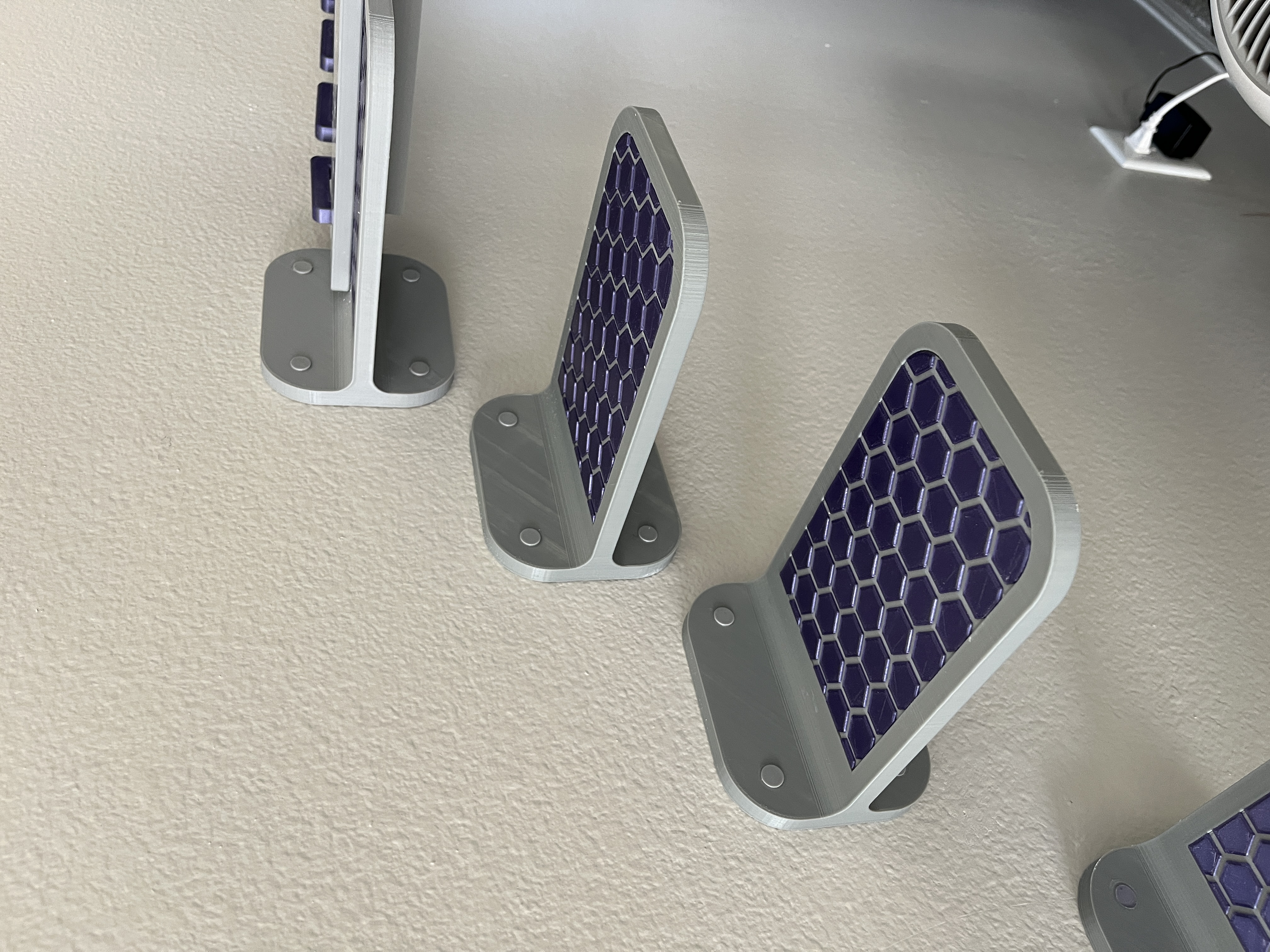 Wall Mounted Cat Step (light)