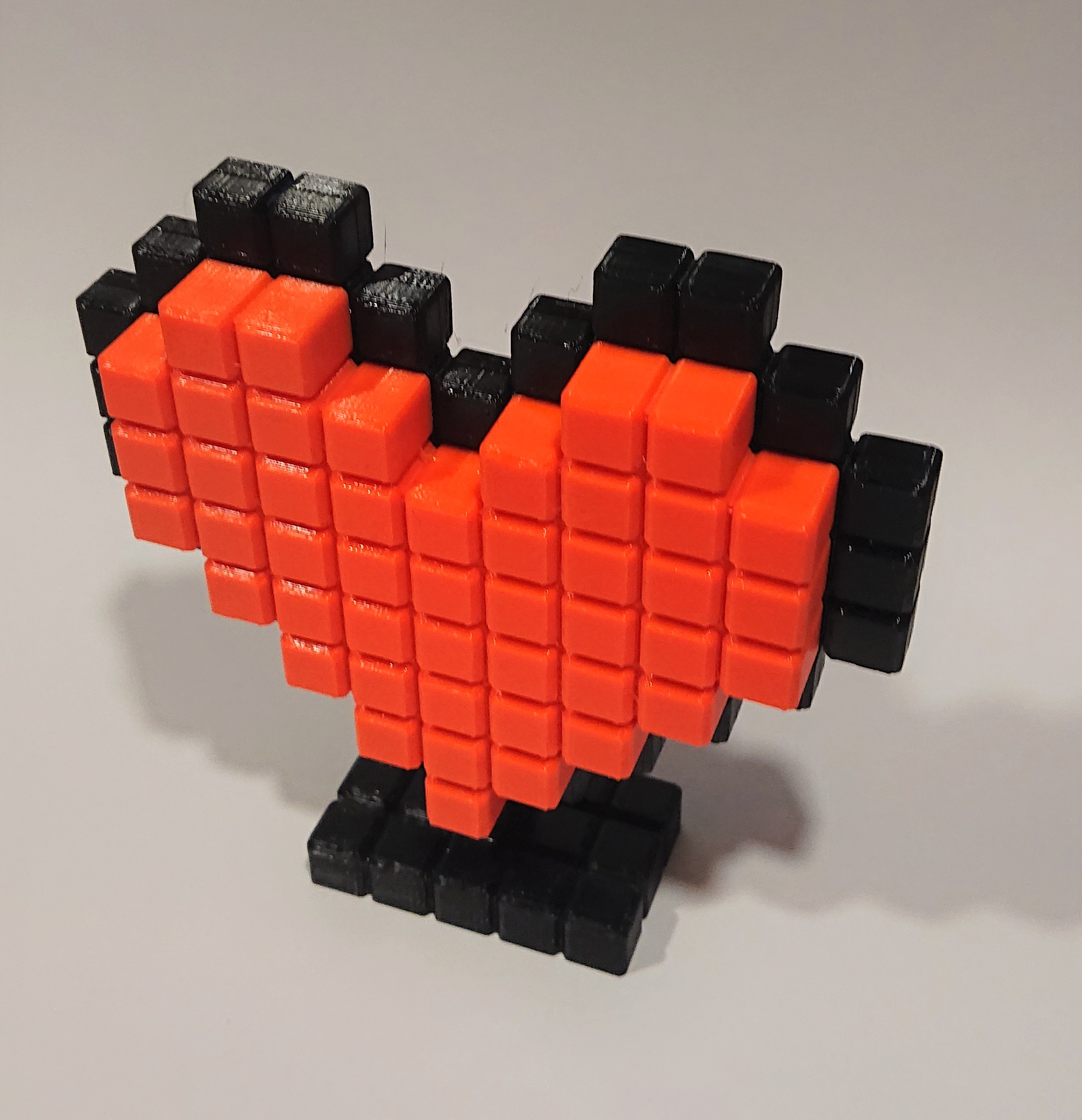 Miniatura 3 do modelo 3D Pixel heart standing