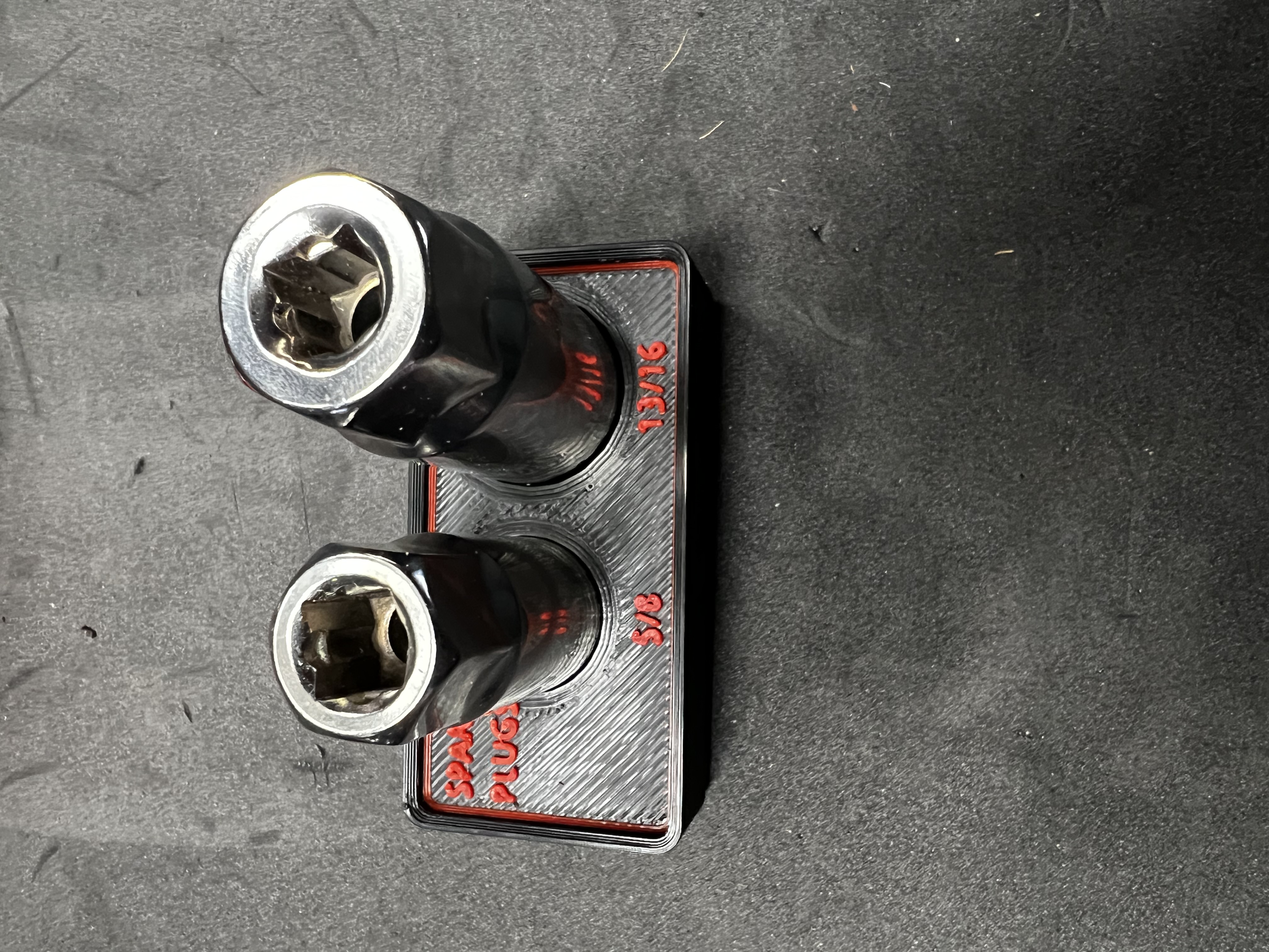 Gridfinity Spark Plug Socket Holder