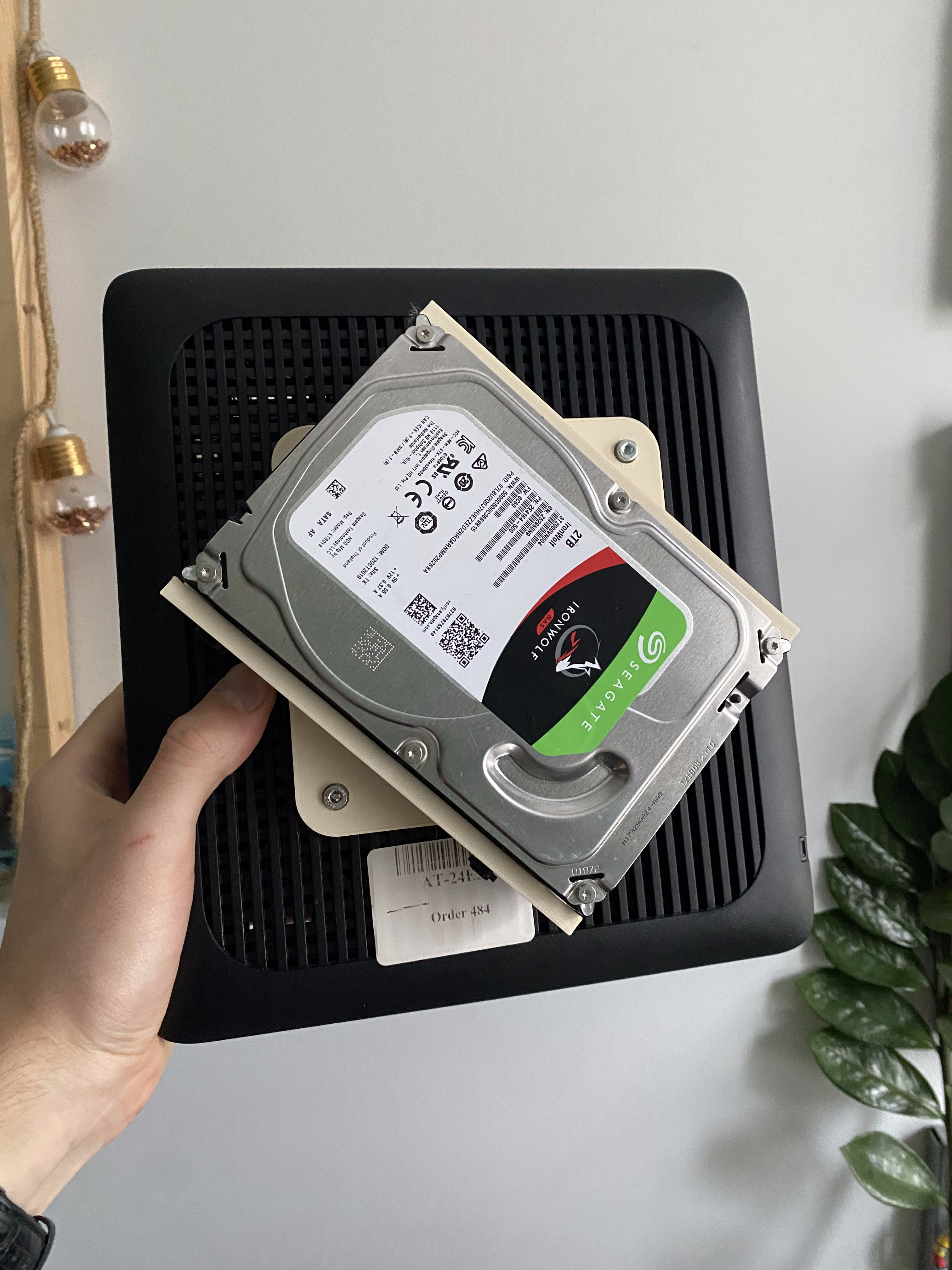 HP T620 3.5" HDD mount