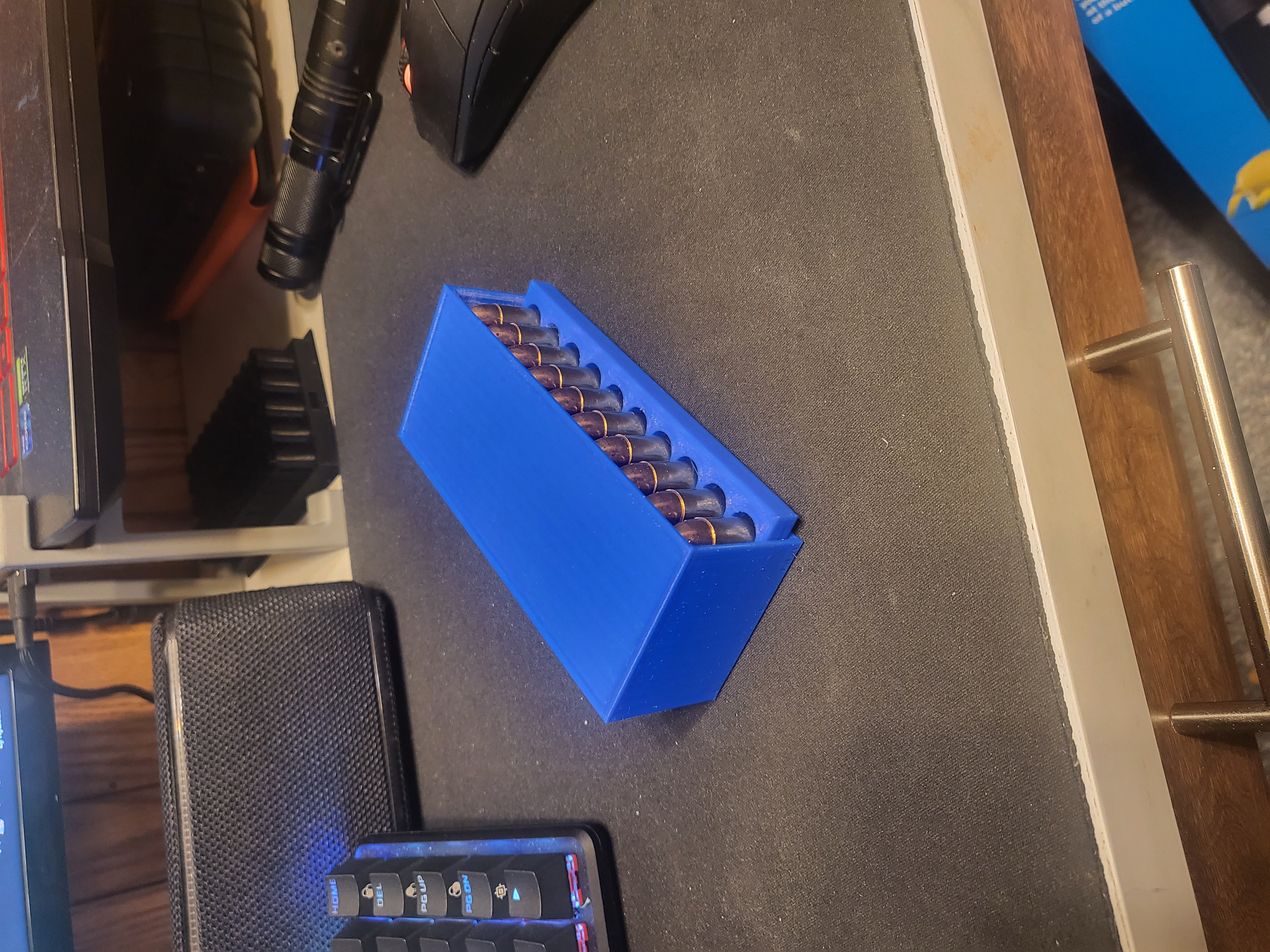 Miniatura 2 do modelo 3D 9mm Ammo Box