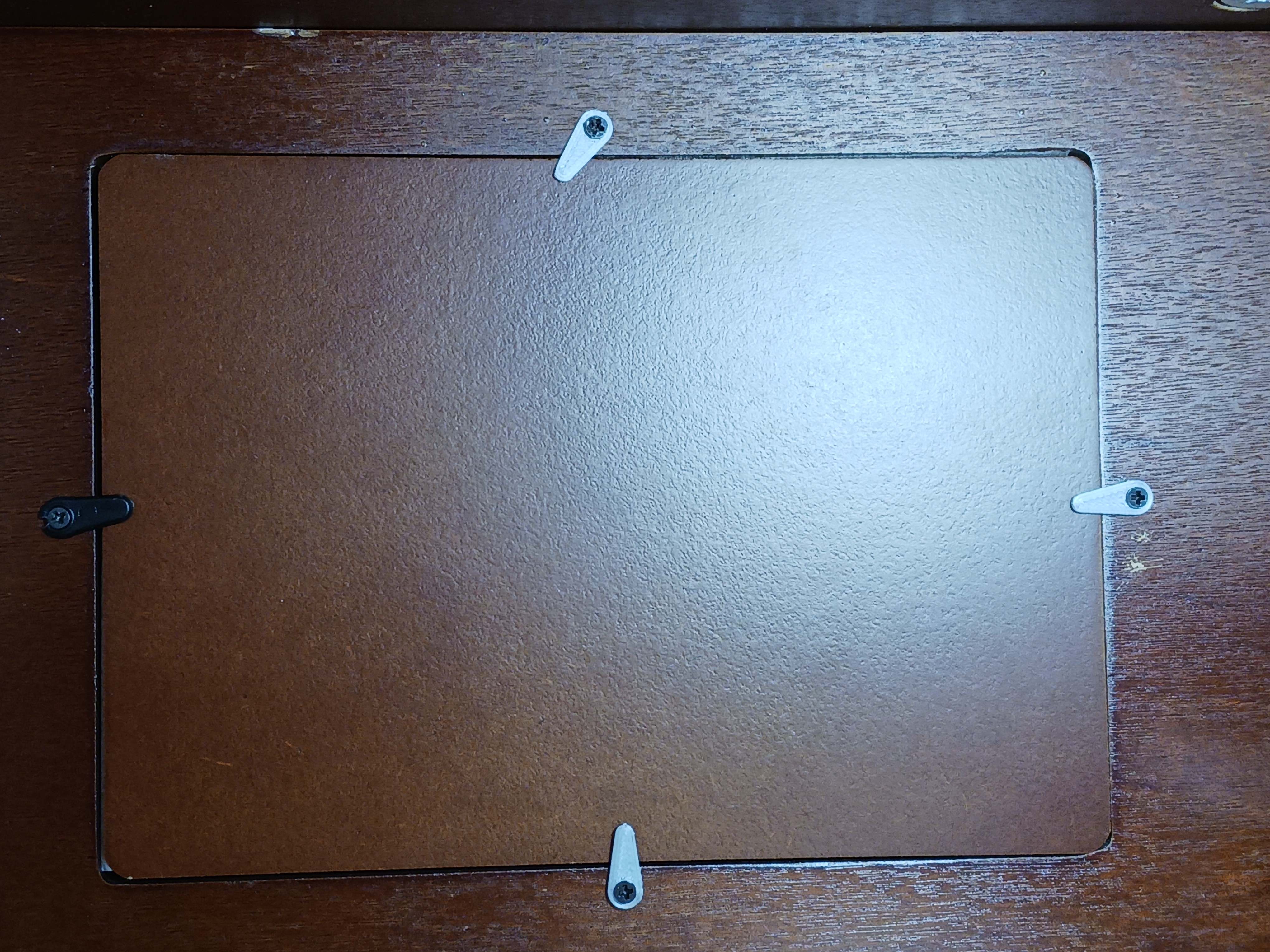 Picture Frame Latch