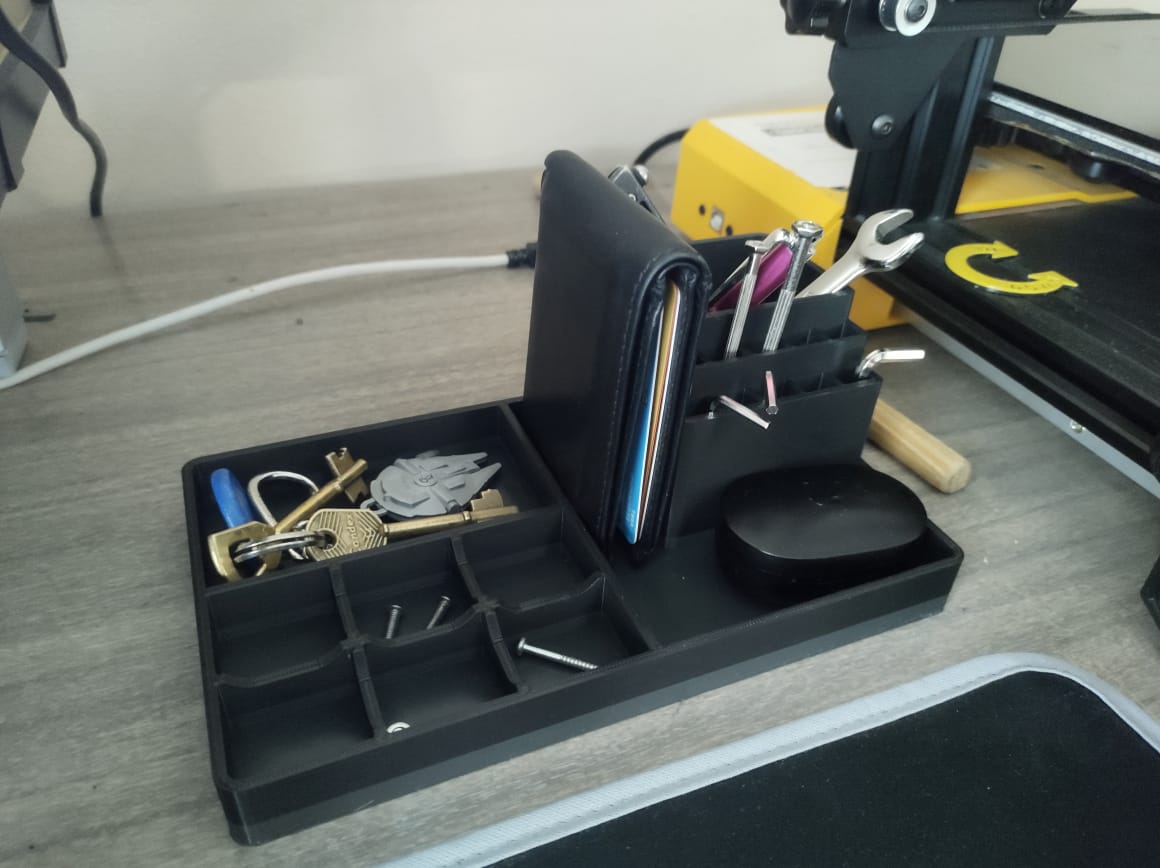 Desk tools, screws, nuts and everyday organizer