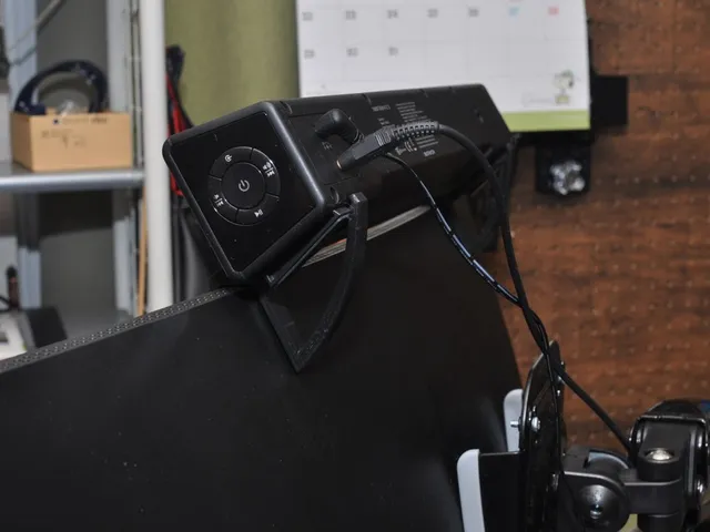 Speaker mount  on Display