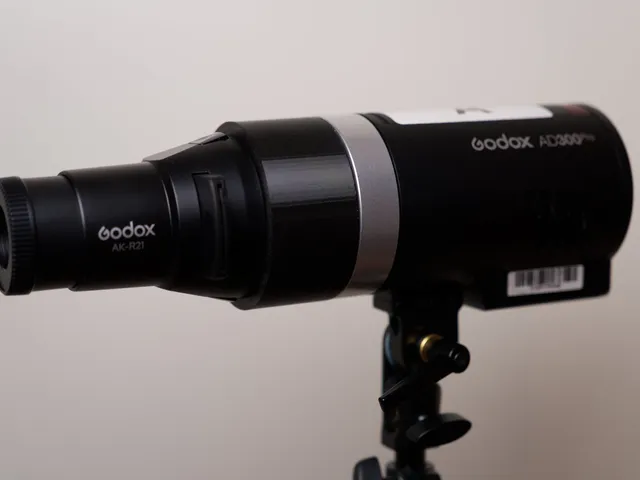 Godox Godox-x mount adapter for AK-R21